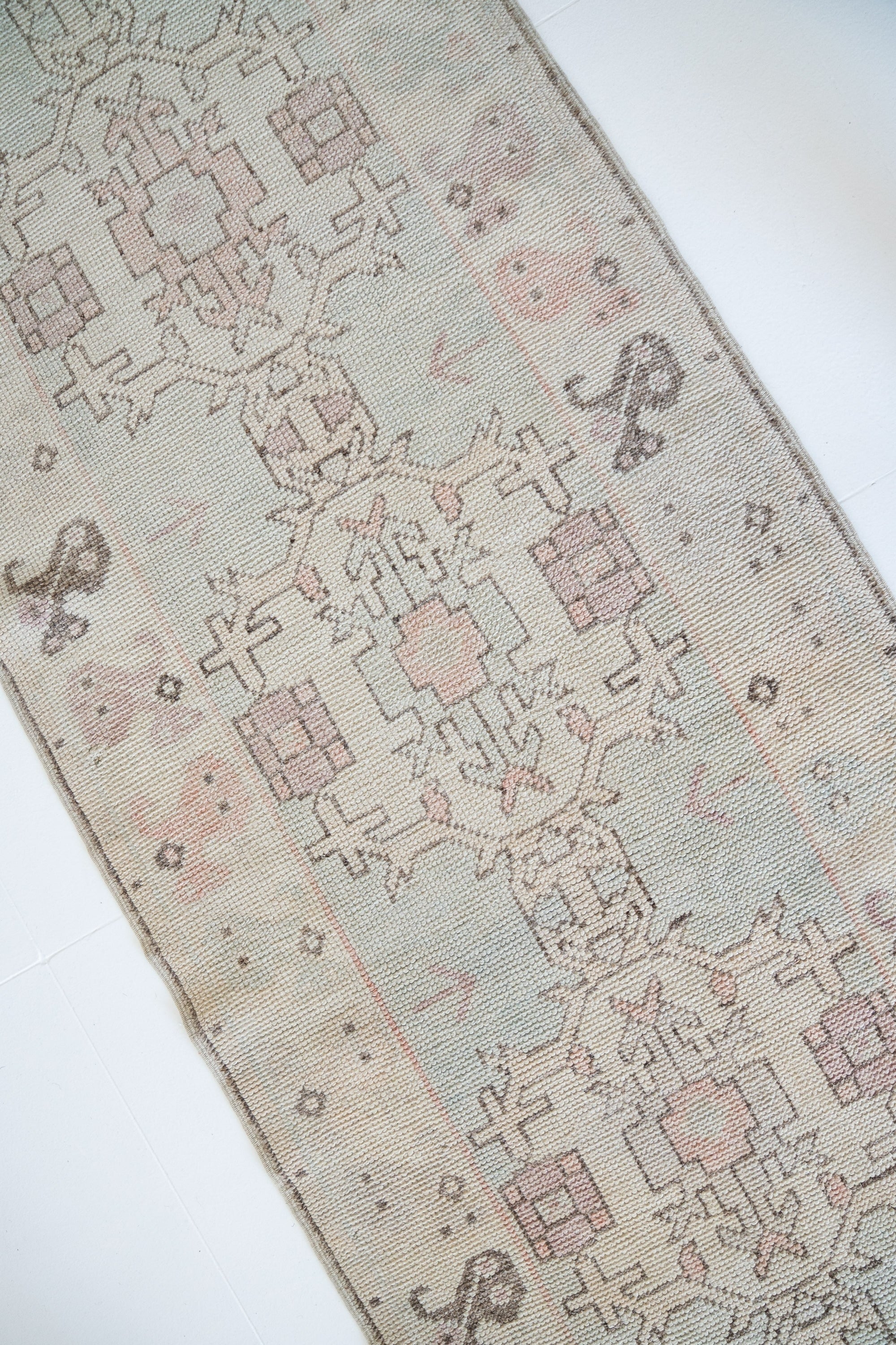District Loom Vintage Turkish Anatolian Runner Rug No. 349 for Anthropologie