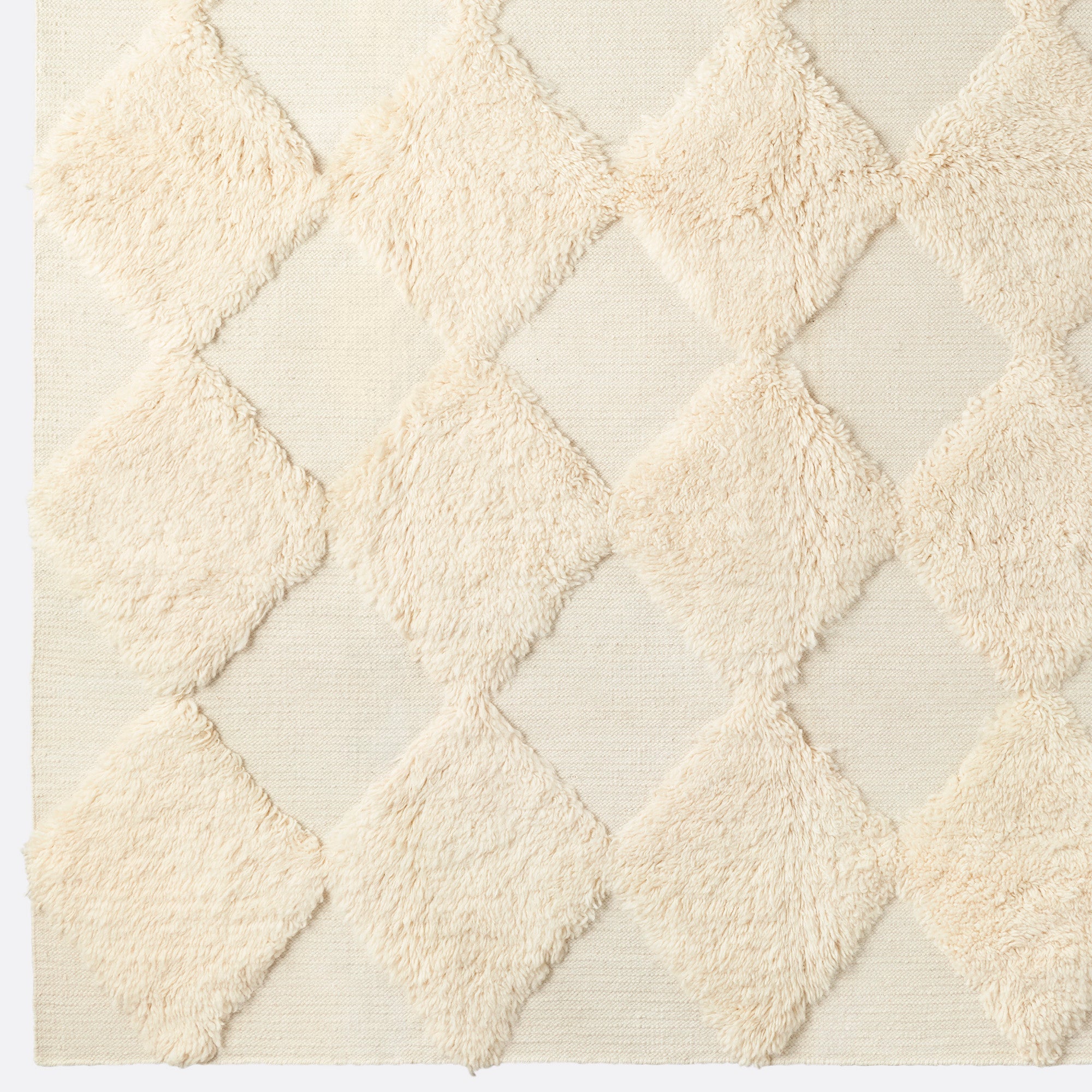 Chess Rya White Rug