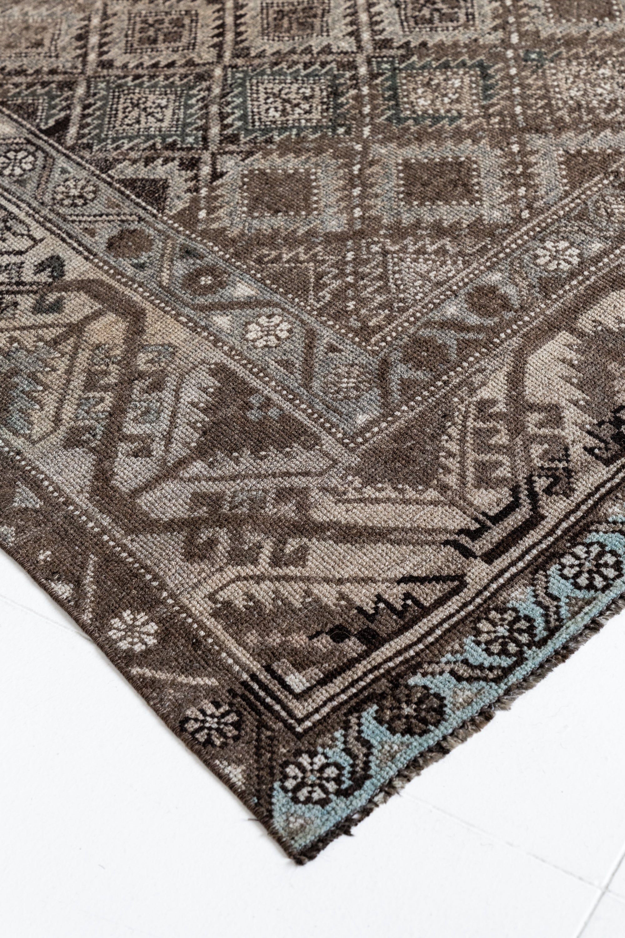 District Loom Vintage Shiraz Area Rug Chinook