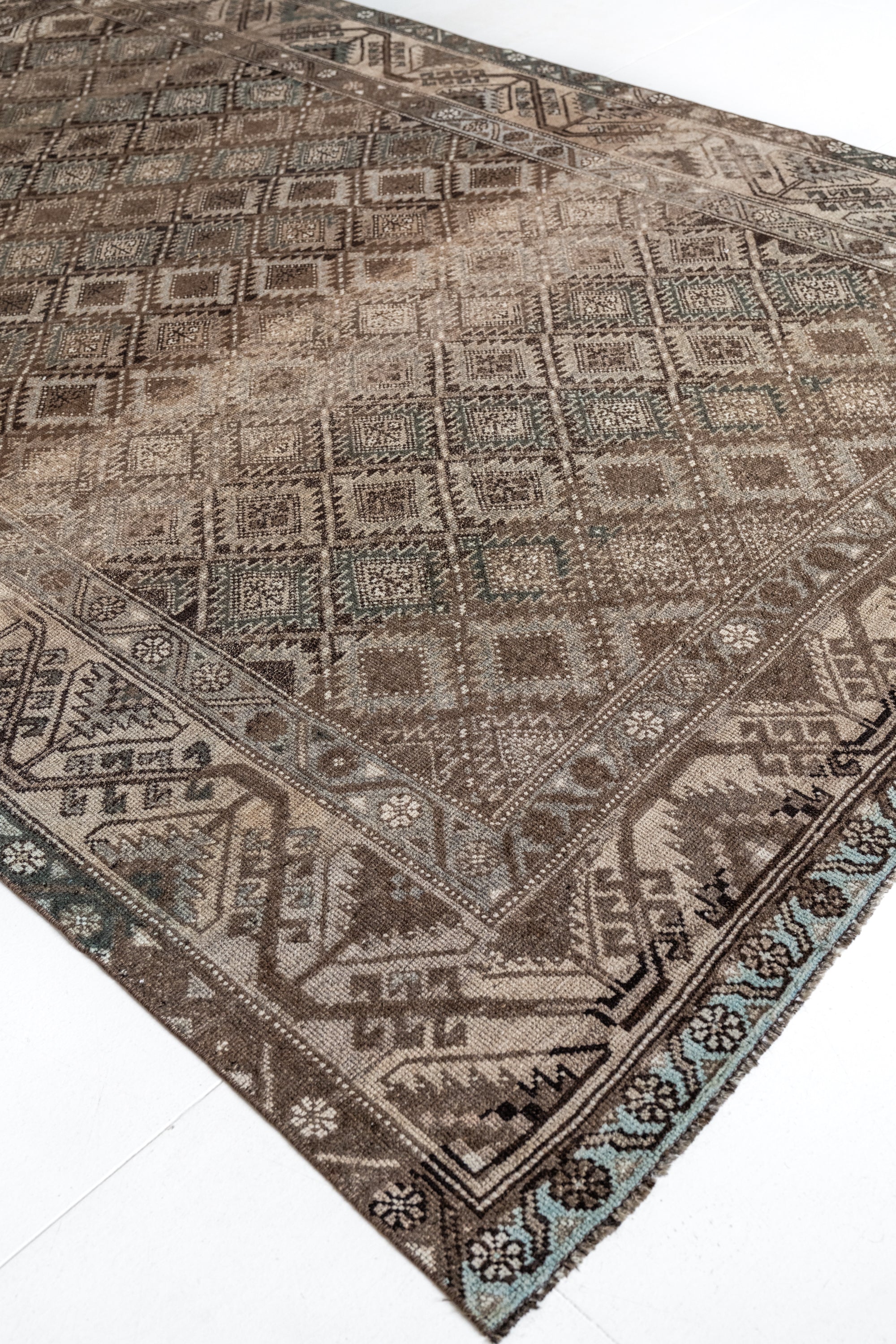 District Loom Vintage Shiraz Area Rug Chinook