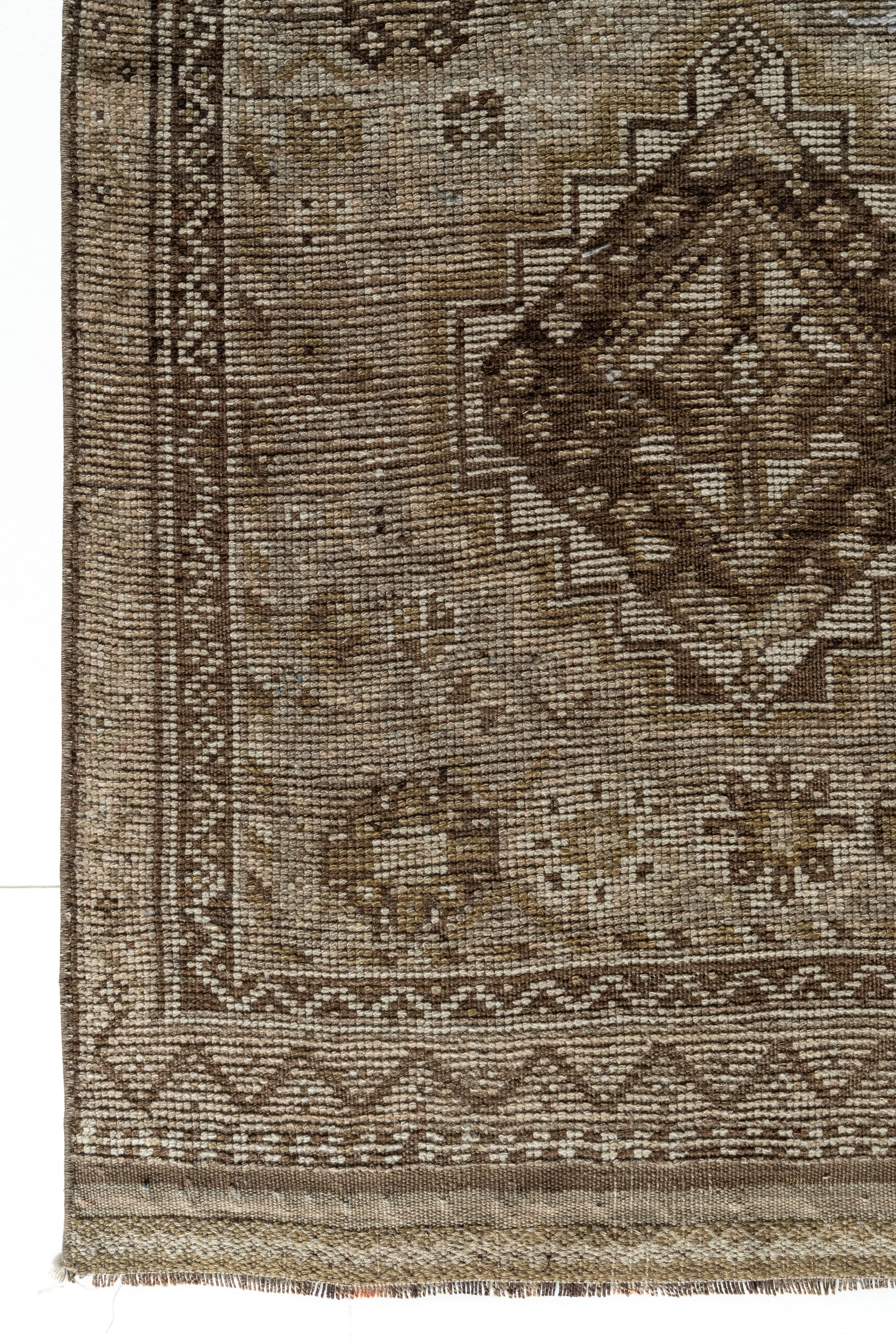 District loom Vintage Shiraz Runner Rug Ismay