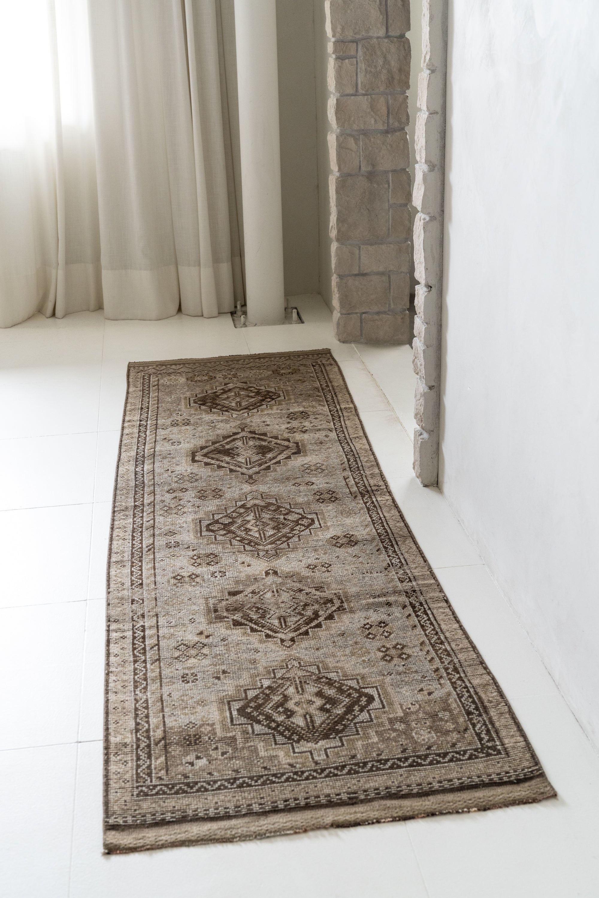 District loom Vintage Shiraz Runner Rug Ismay