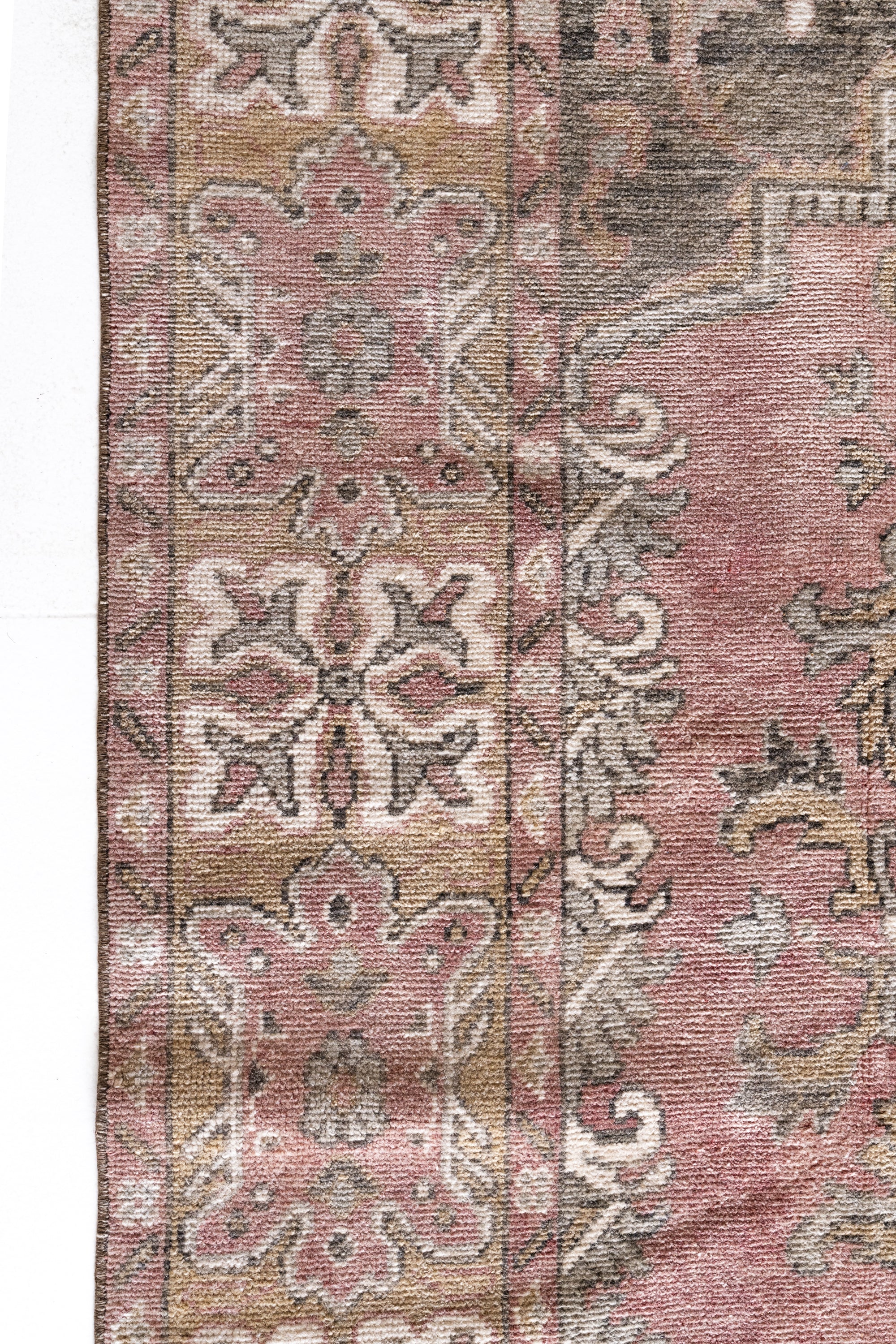 District Loom Vintage Sivas Area Rug Poplar