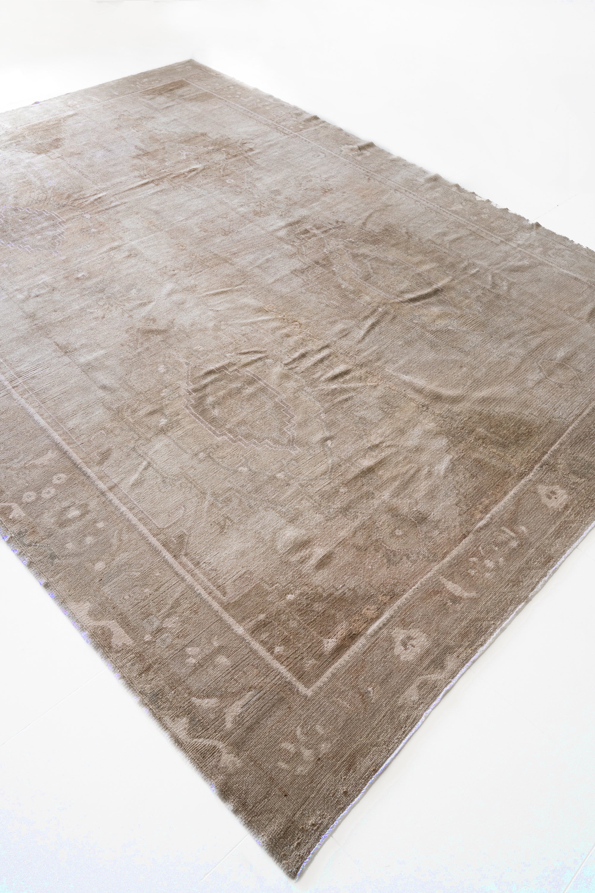 District Loom Vintage Area Rug Vienna