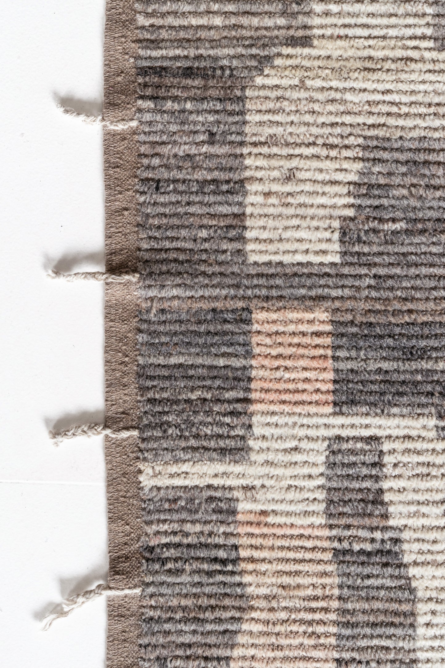 District Loom Contemporary Tulu area rug 019