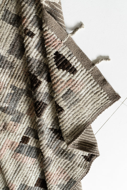District Loom Contemporary Tulu area rug 019