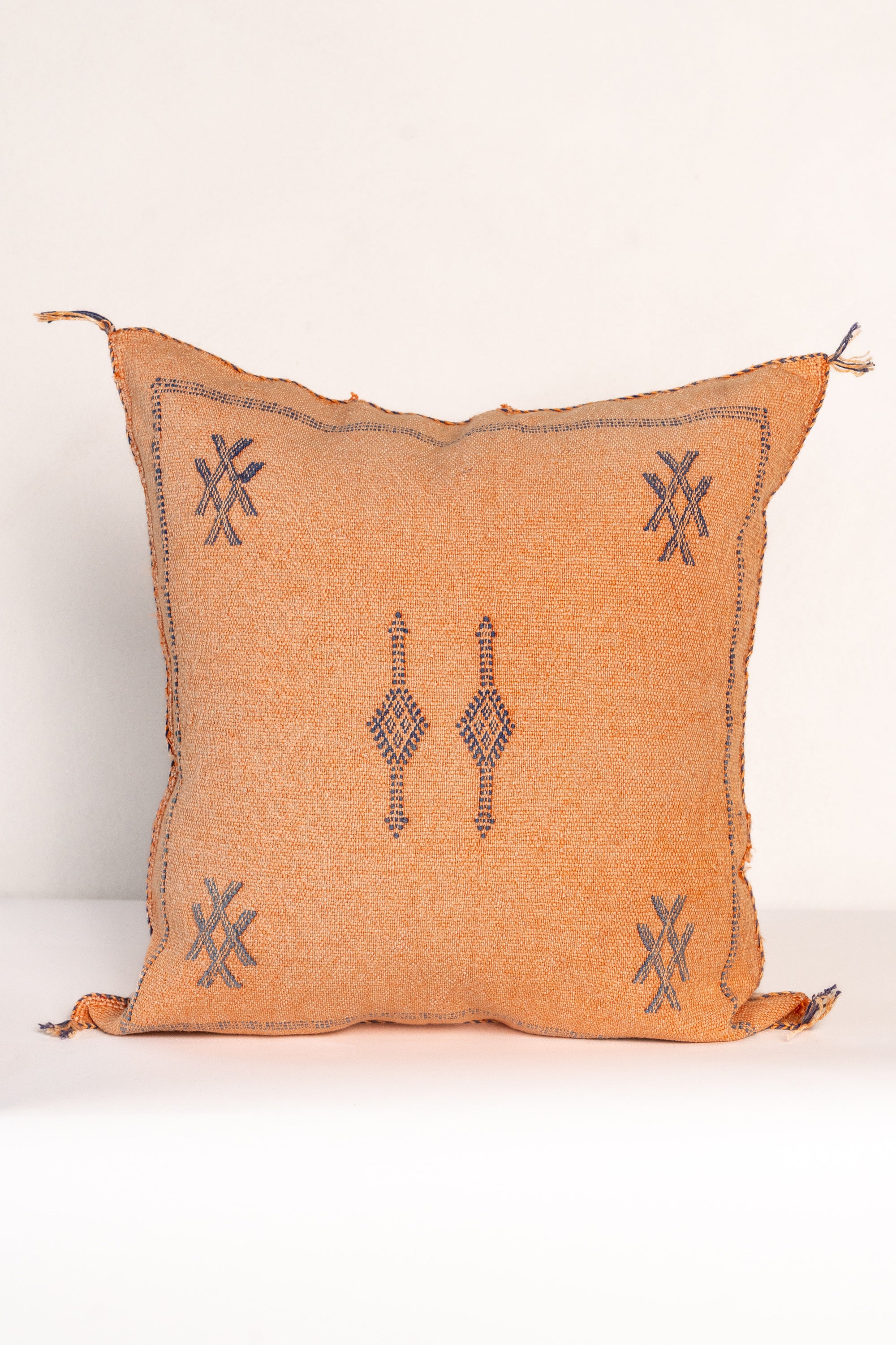 District Loom Pillow Cover No. 1043