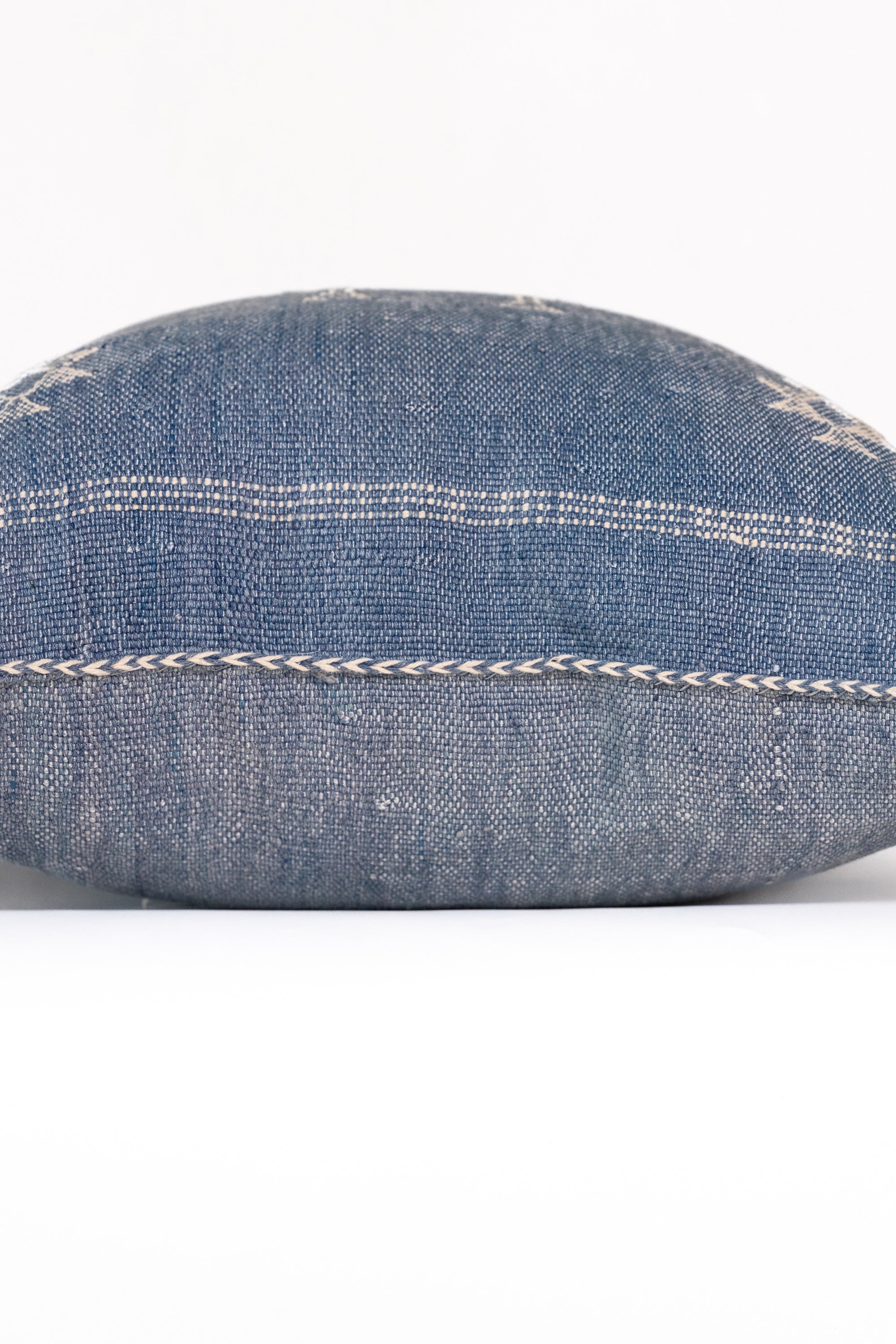 District Loom Pillow Cover No. 1091