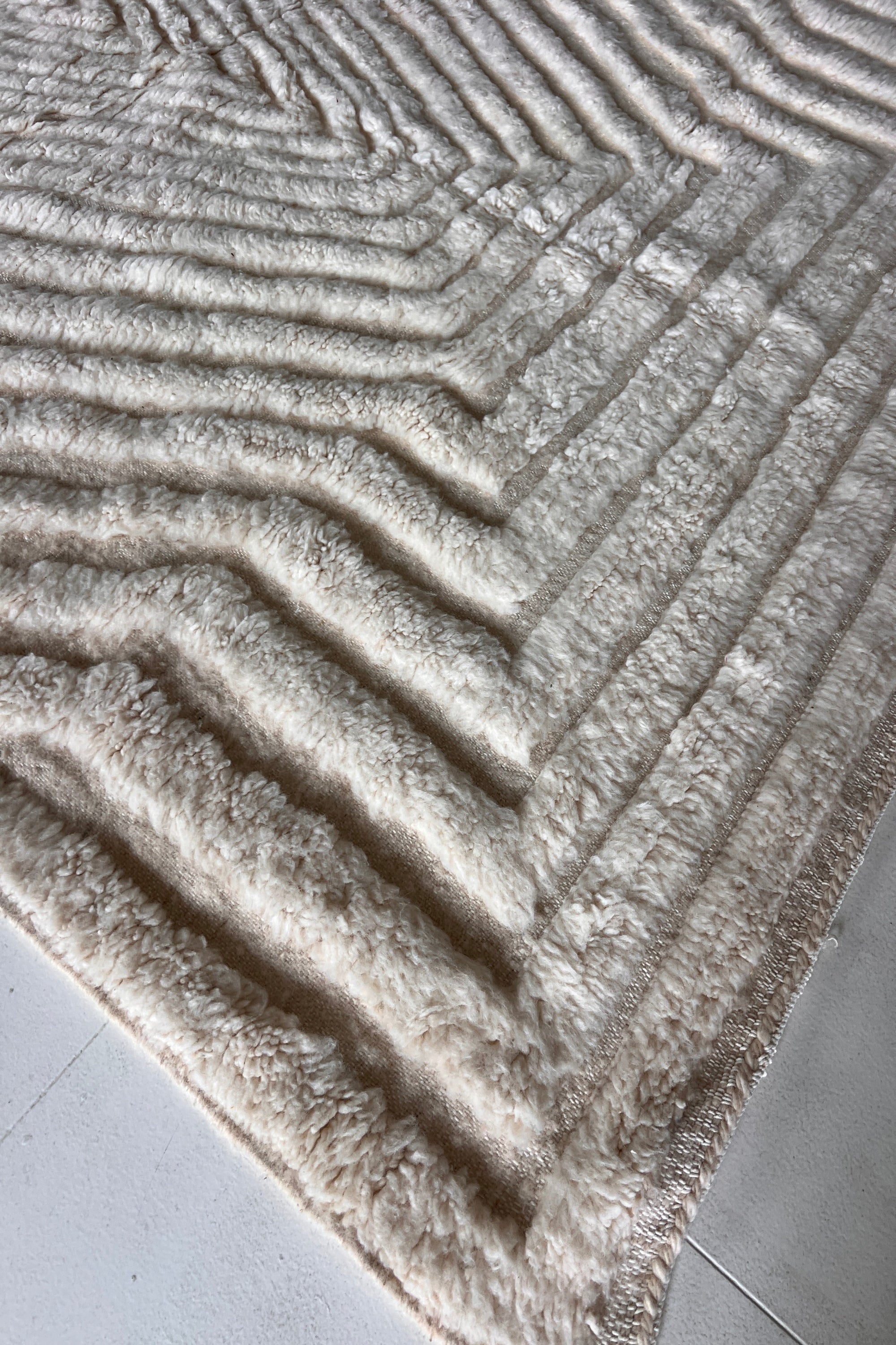 District Loom Modern Beni Ouarain Area Rug Alisma