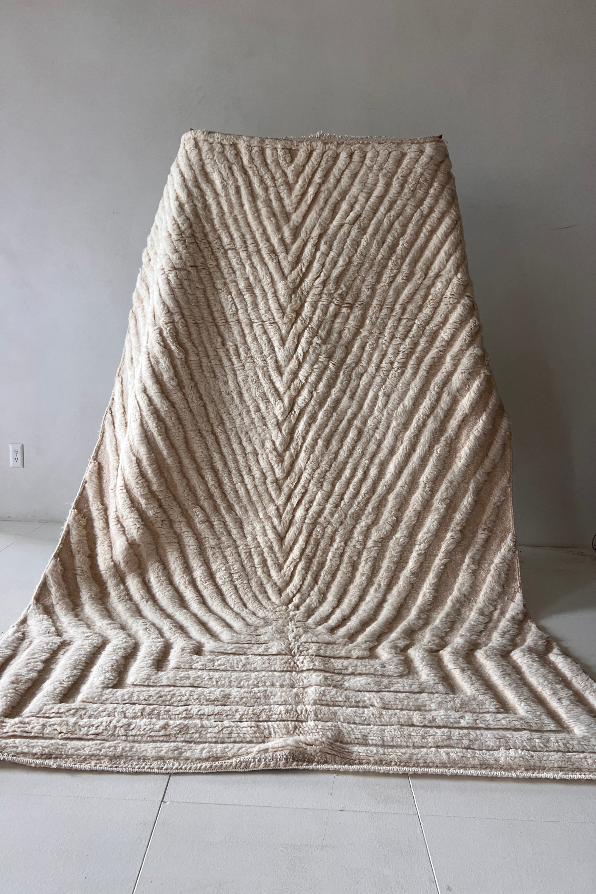 District Loom Modern Beni Ouarain Area Rug Alisma