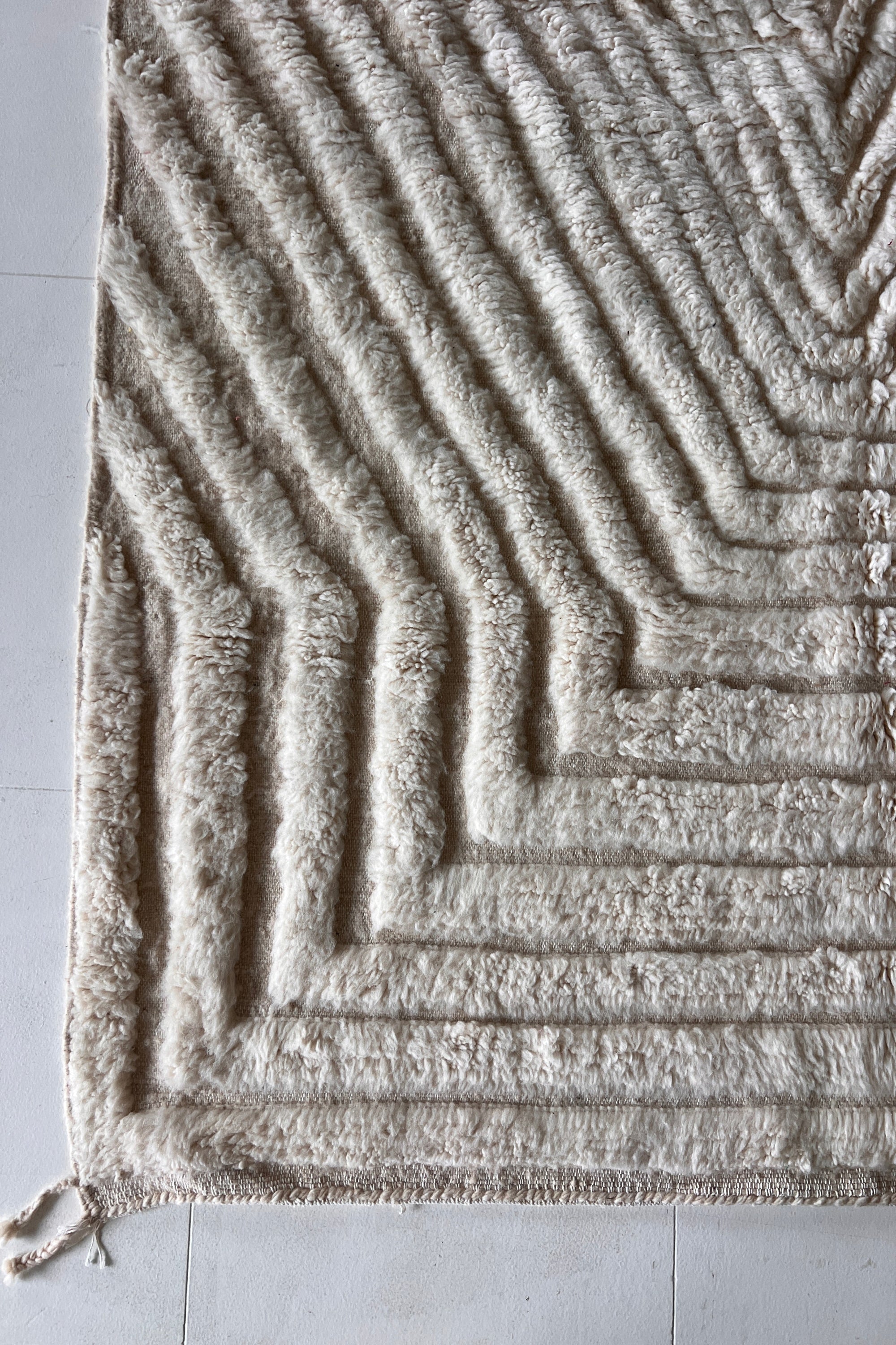 District Loom Modern Beni Ouarain Area Rug Alisma