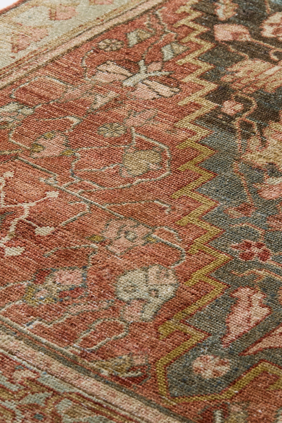 Cove-Vintage-Scatter-Rug-District-Loom