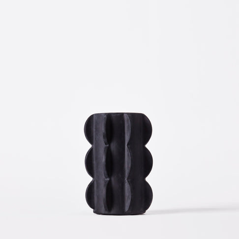 Arcissimo Vase Black Medium