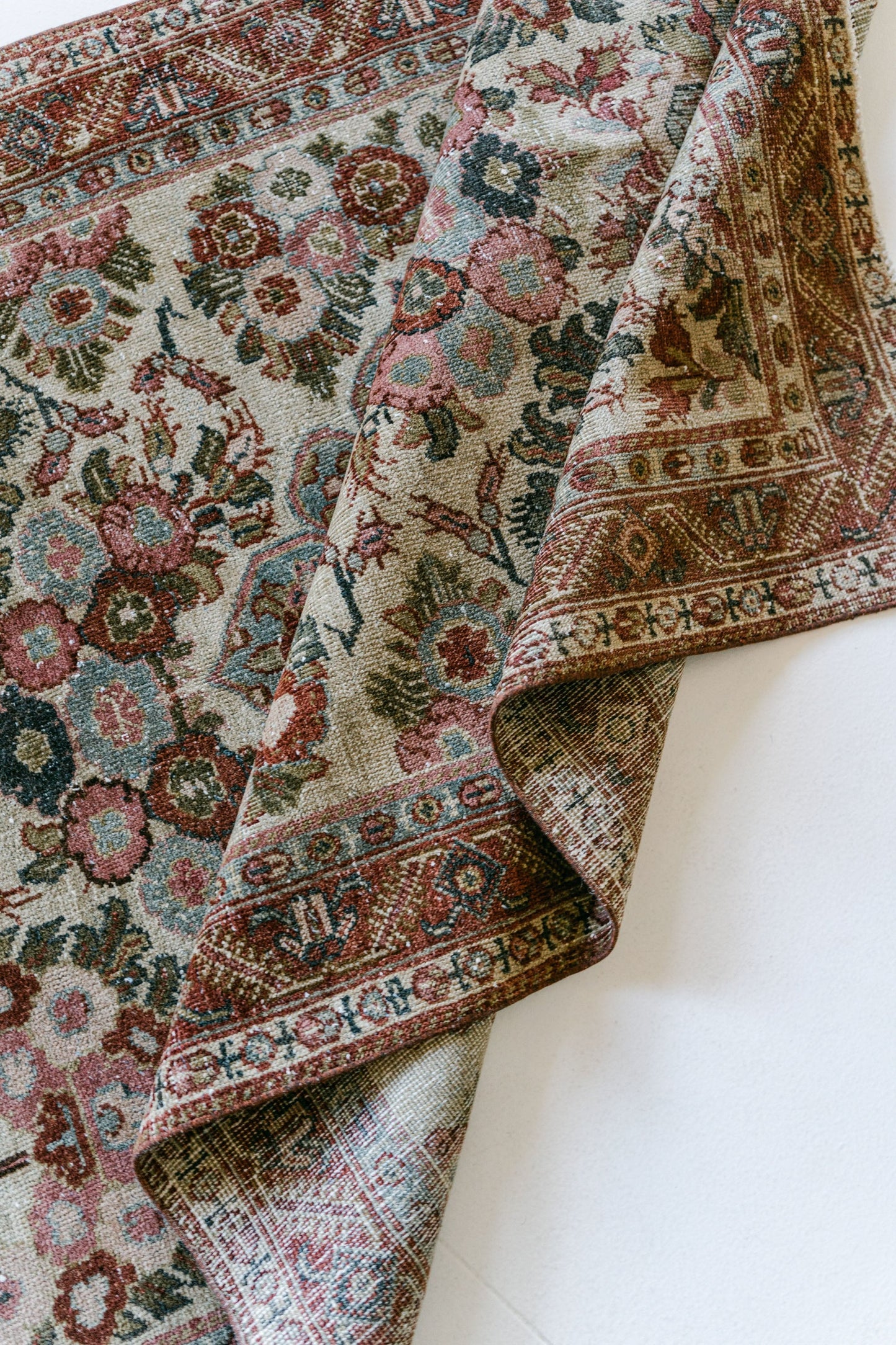 District Loom Vintage Mahal scatter rug Marshall