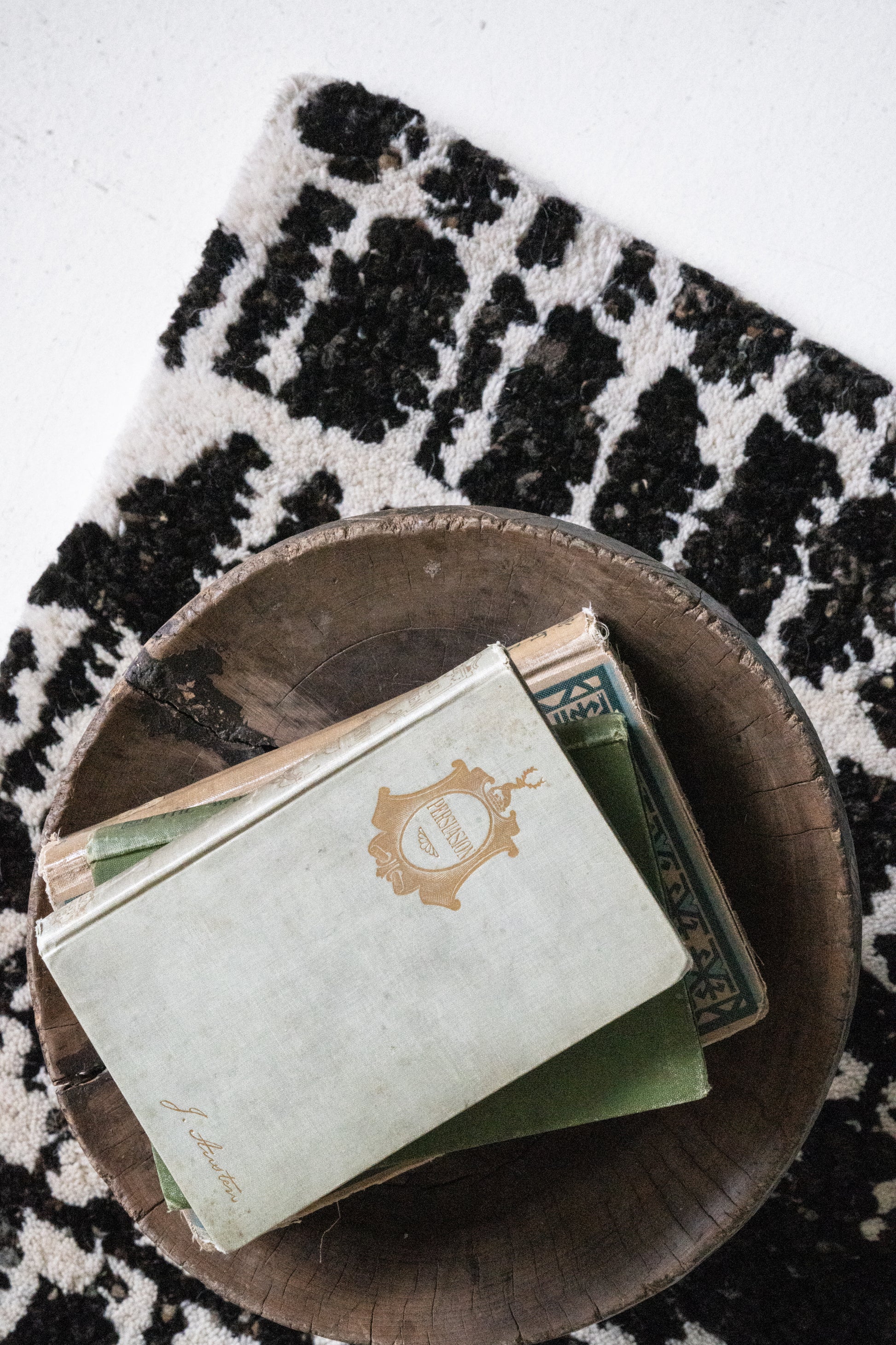 Alpine-Iron-Mountain :: District-Loom-Alpine-Collection-Iron-Mountain-Styled