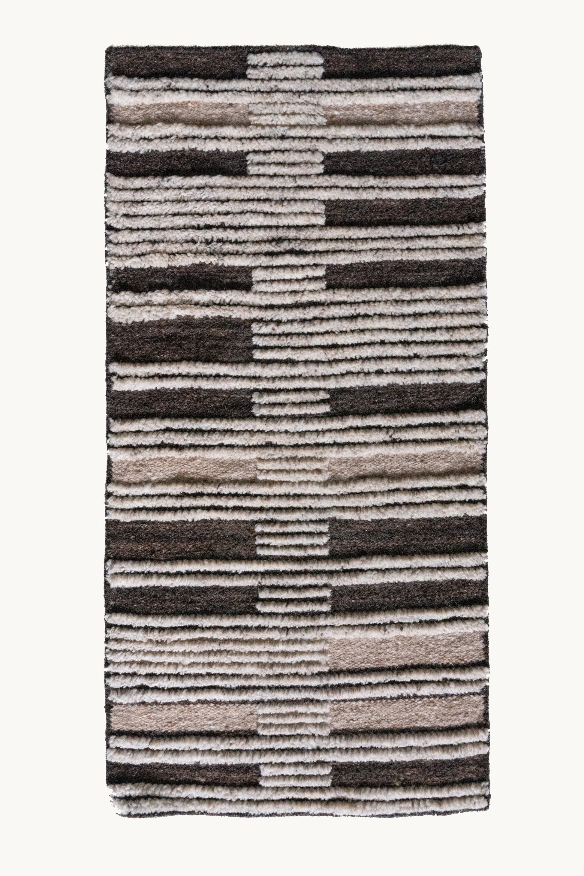 District-Loom-Culoir-Collection-Modern-Made-to-Order-Rug-Axis-Plains