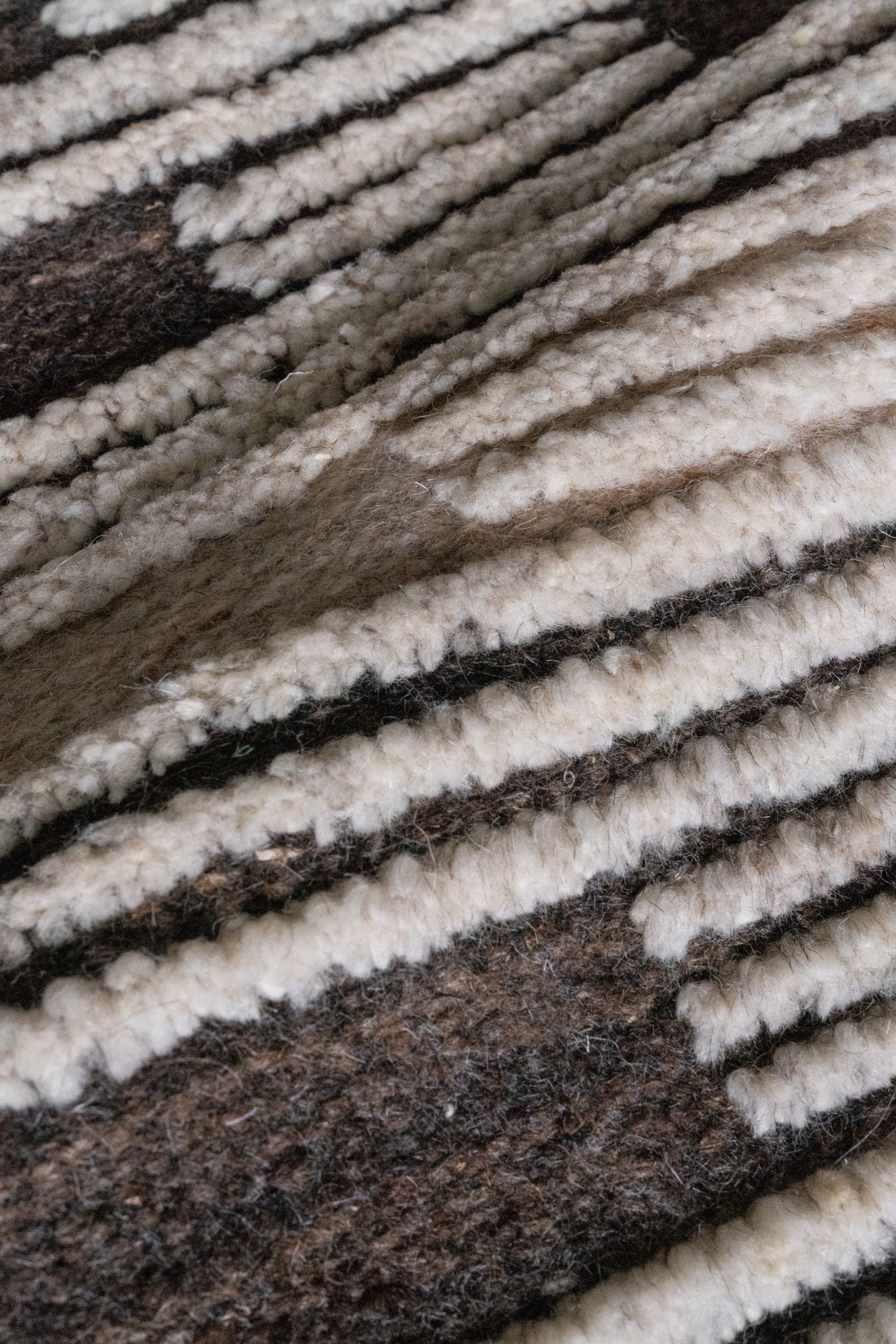 District-Loom-Culoir-Collection-Modern-Made-to-Order-Rug-Axis-Plains