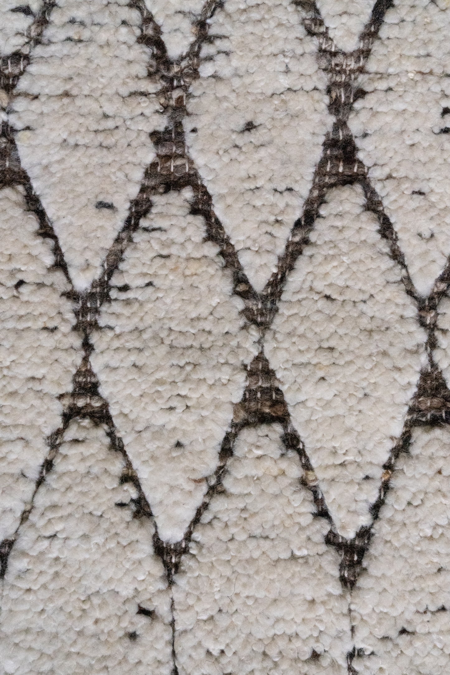 District-Loom-Custom-Rug-Sample-Cut-Pile-Thunder-Wool-Detail-Close-Up-Texture