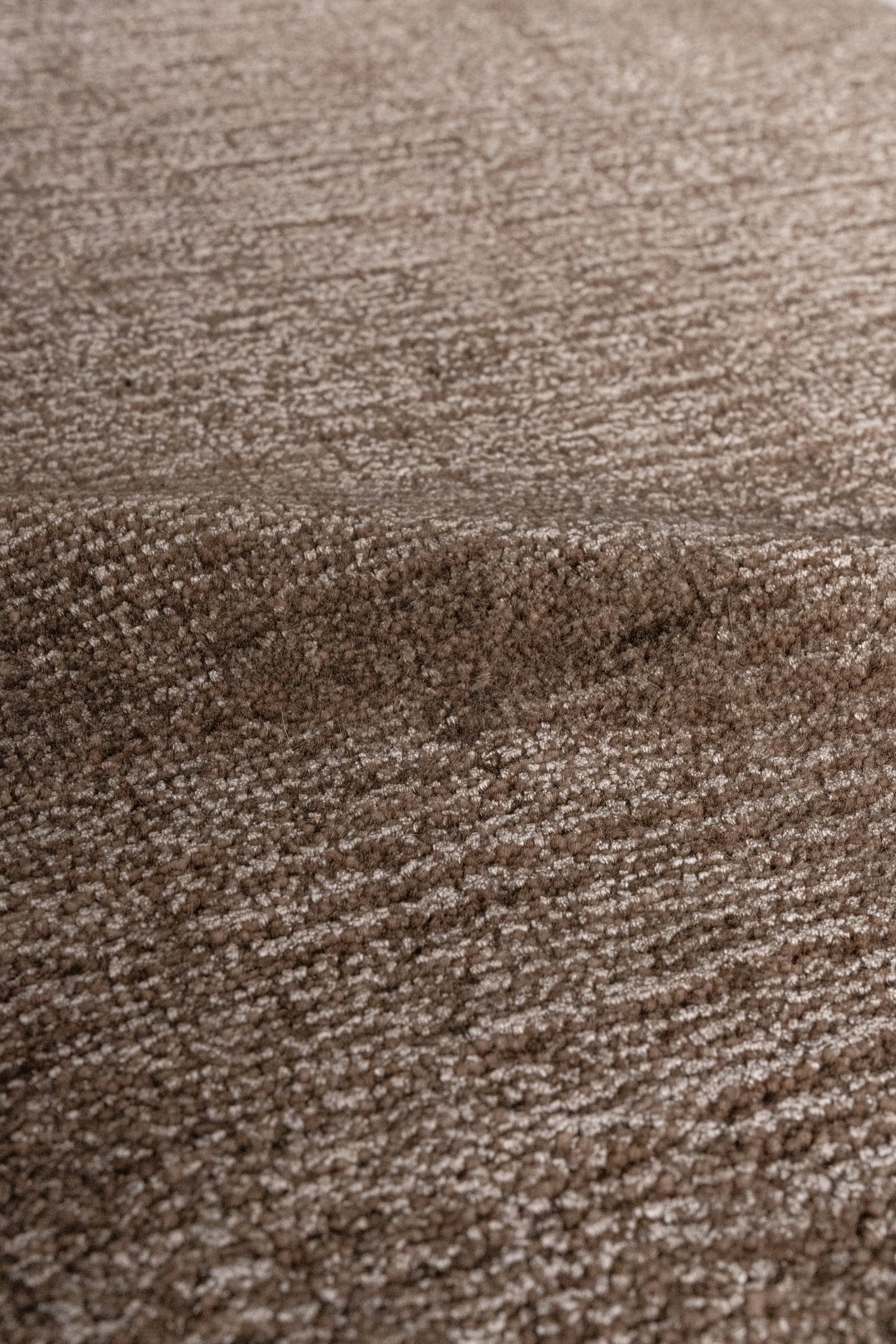Linear-Rust :: District-Loom-Gabbeh-Collection-Chestnut-Movement