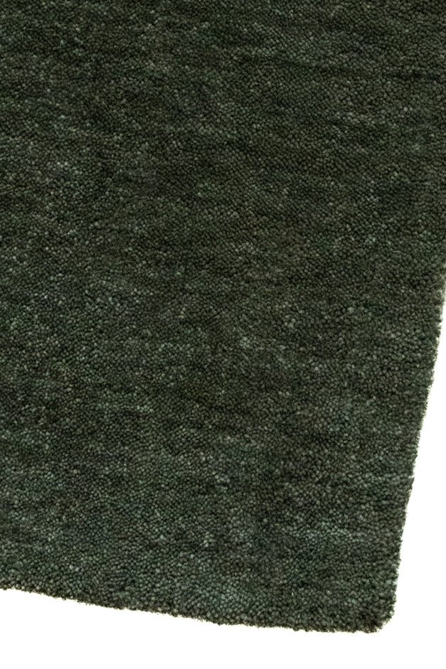 Linear-Rust :: District-Loom-Gabbeh-Collection-Moss-Detail-Corner