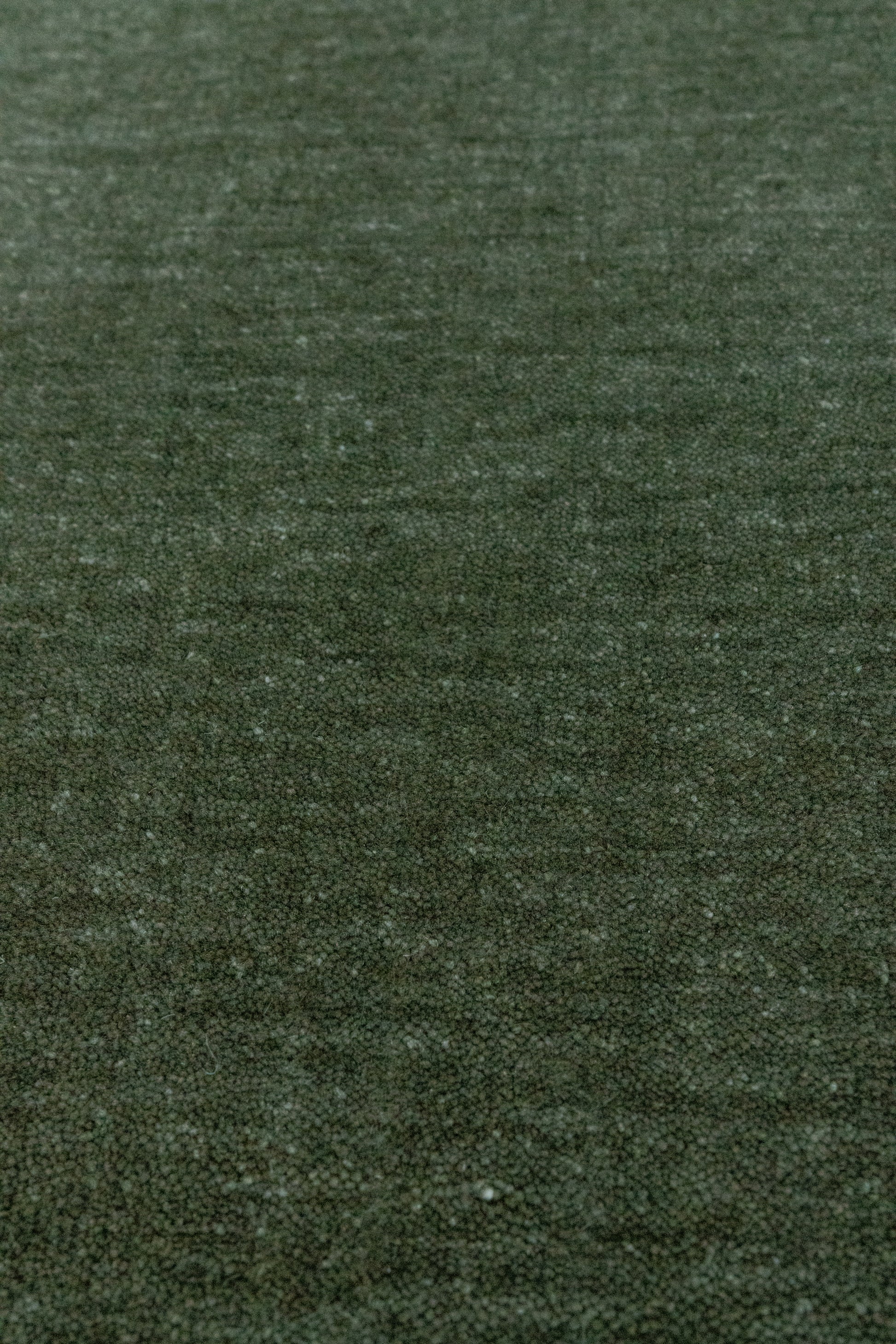 Linear-Rust :: District-Loom-Gabbeh-Collection-Moss-Detail