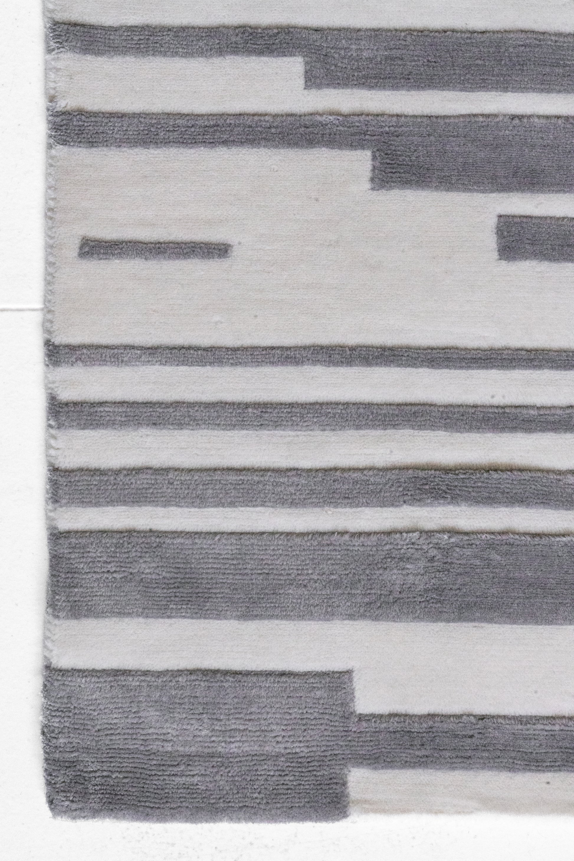 District-Loom-Strata-Collection-Foundation-Corner
