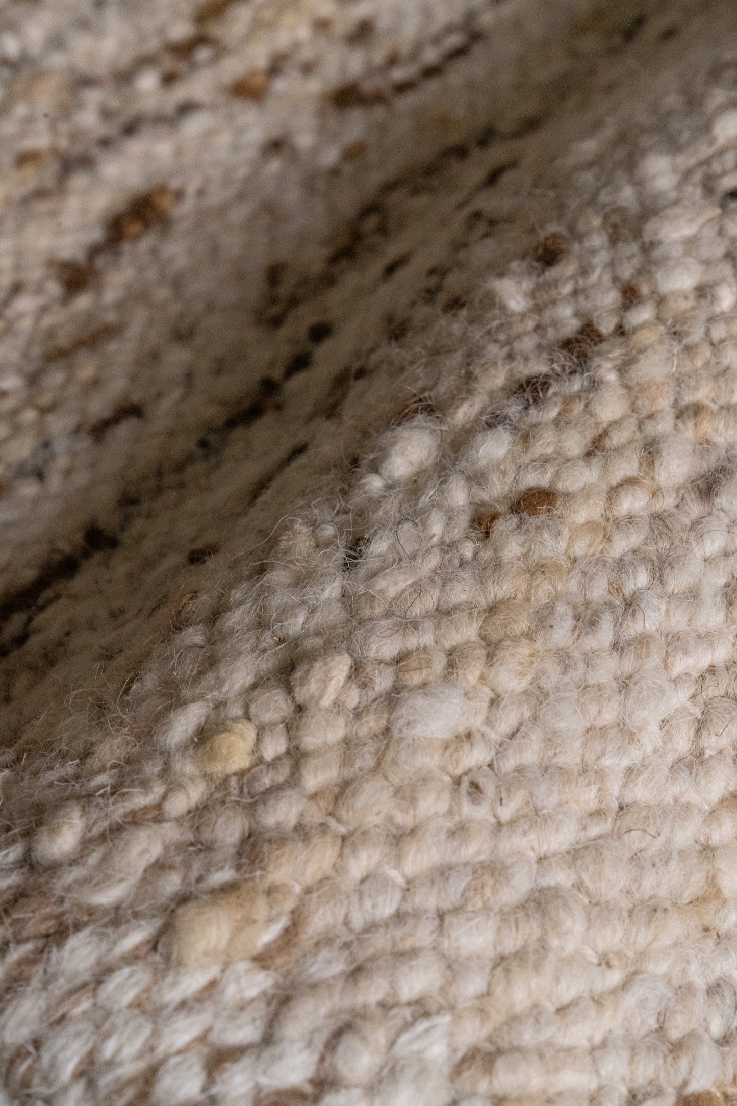Linear-Rust :: District-Loom-Tundra-Collection-Ivory-Corner-Movement-Texture-Detail