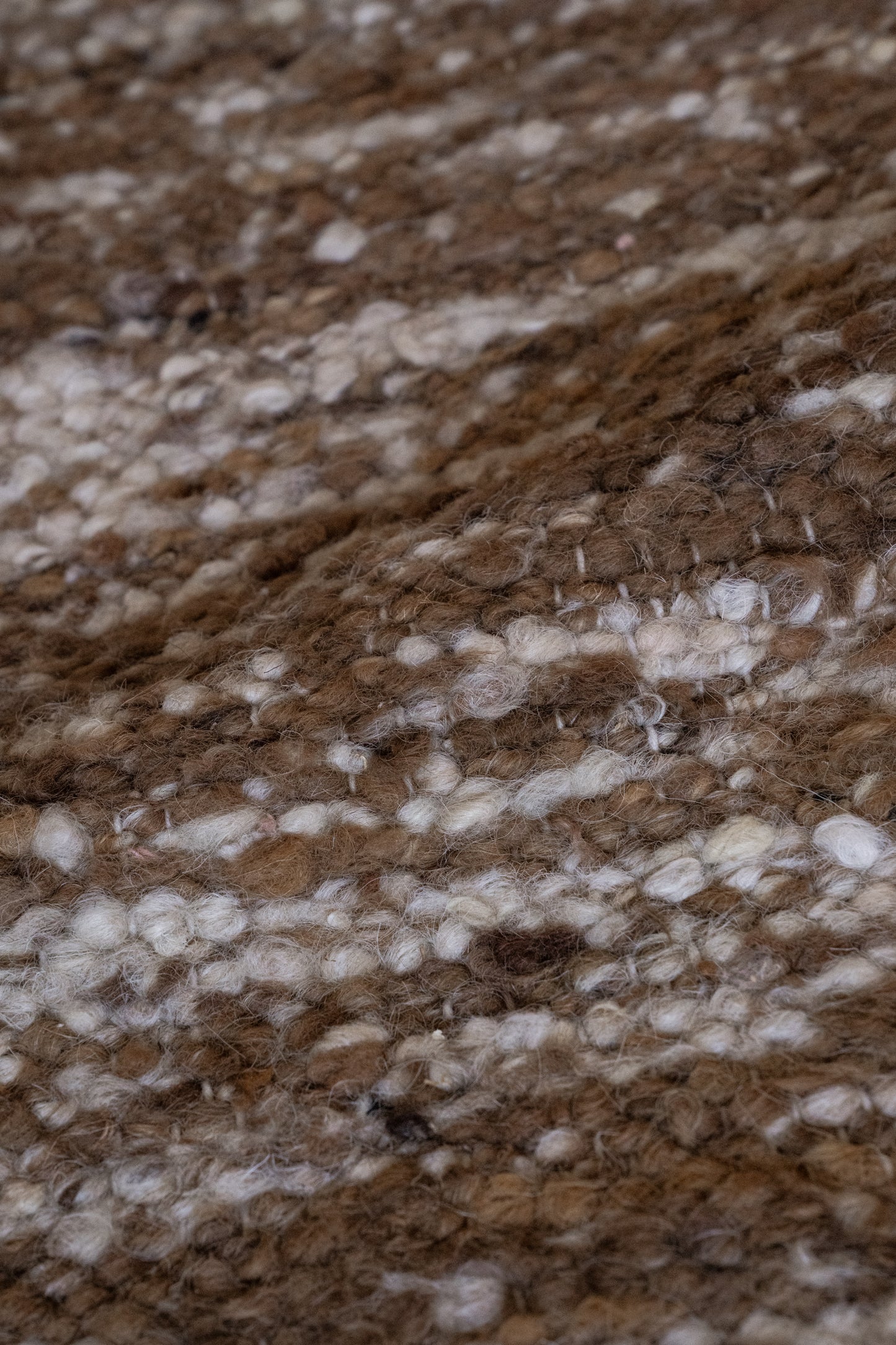 Linear-Rust :: District-Loom-Tundra-Collection-cappuccino-Detail-Texture-Angled