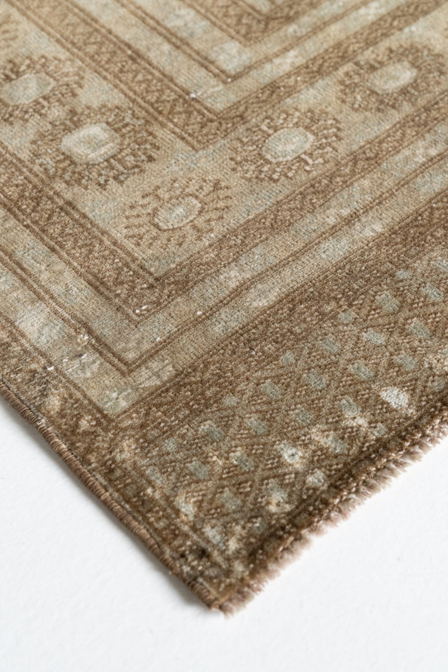 District-Loom-Vintage-Belluch-Scatter-Rug-Risa