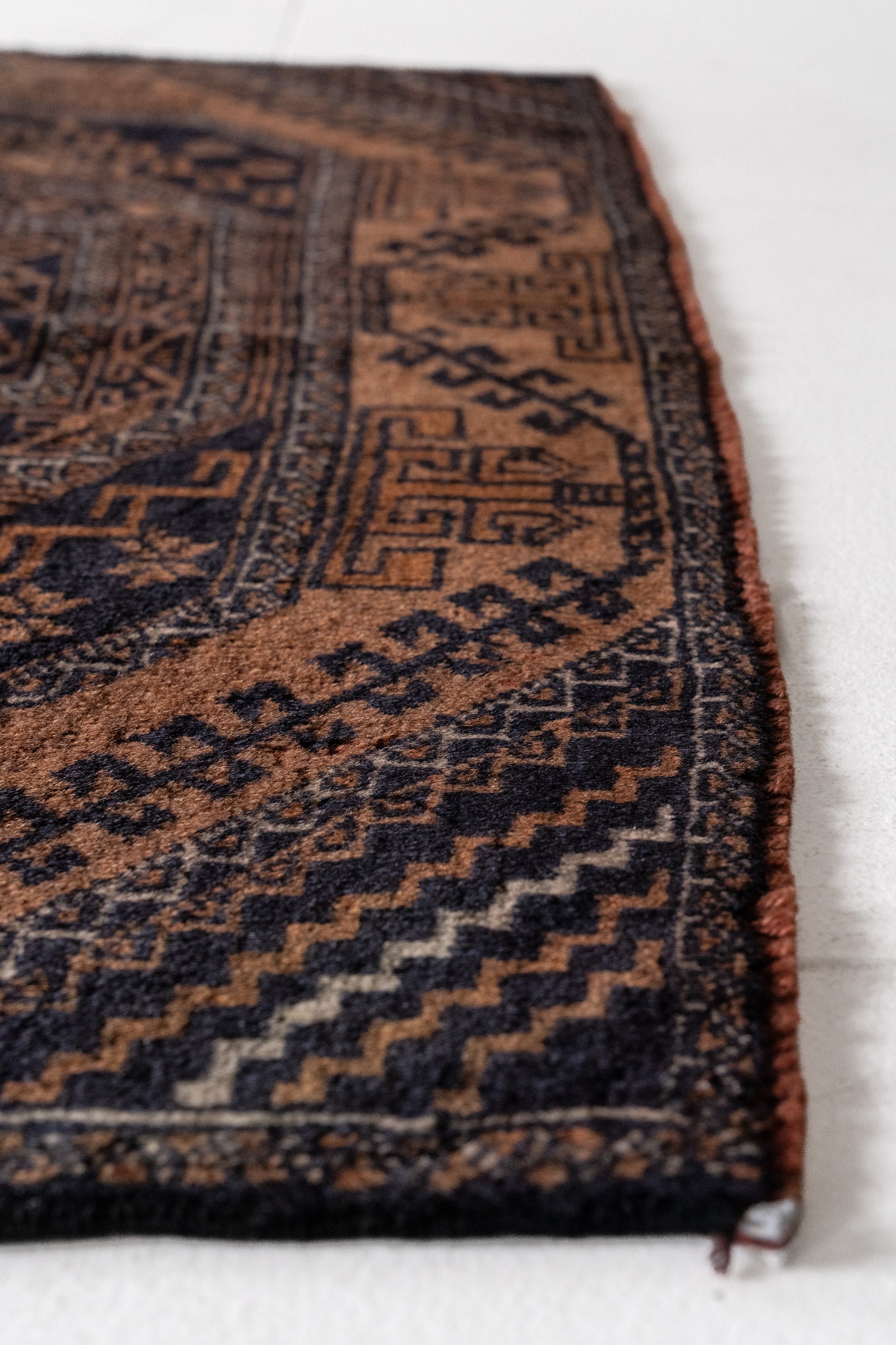 District-Loom-Vintage-Beluch-Runner-Rug-Wilsall-End-Detail