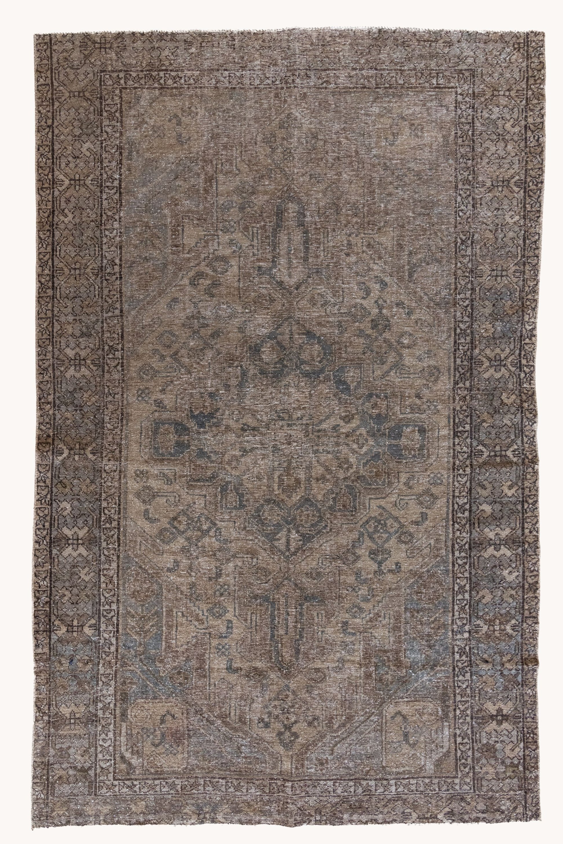 District-Loom-Vintage-Karaja-Scatter-Rug