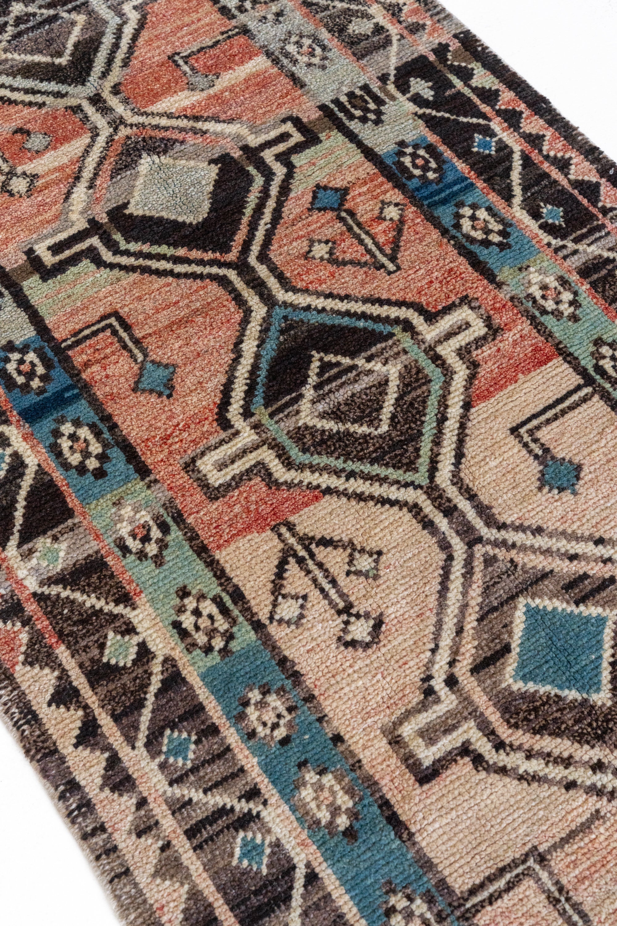 District-Loom-Vintage-Kars-Runner-Rug-Fairfield-Motif