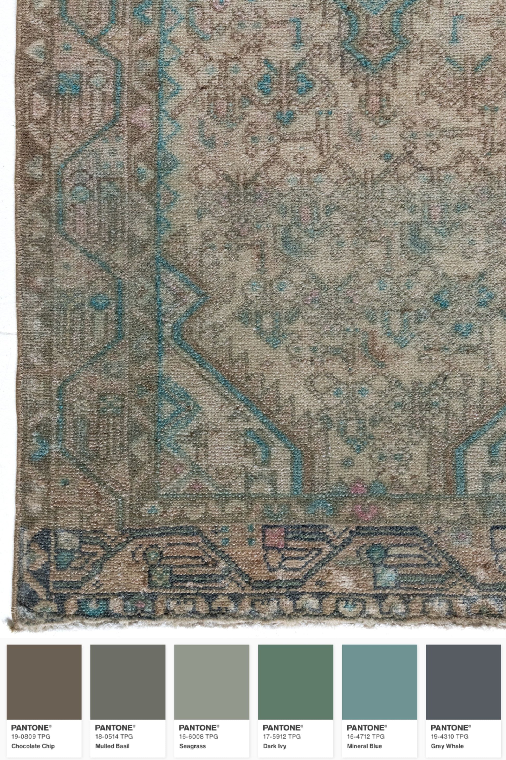 District-Loom-Vintage-Lilihan-Runner-Rug-Laramie