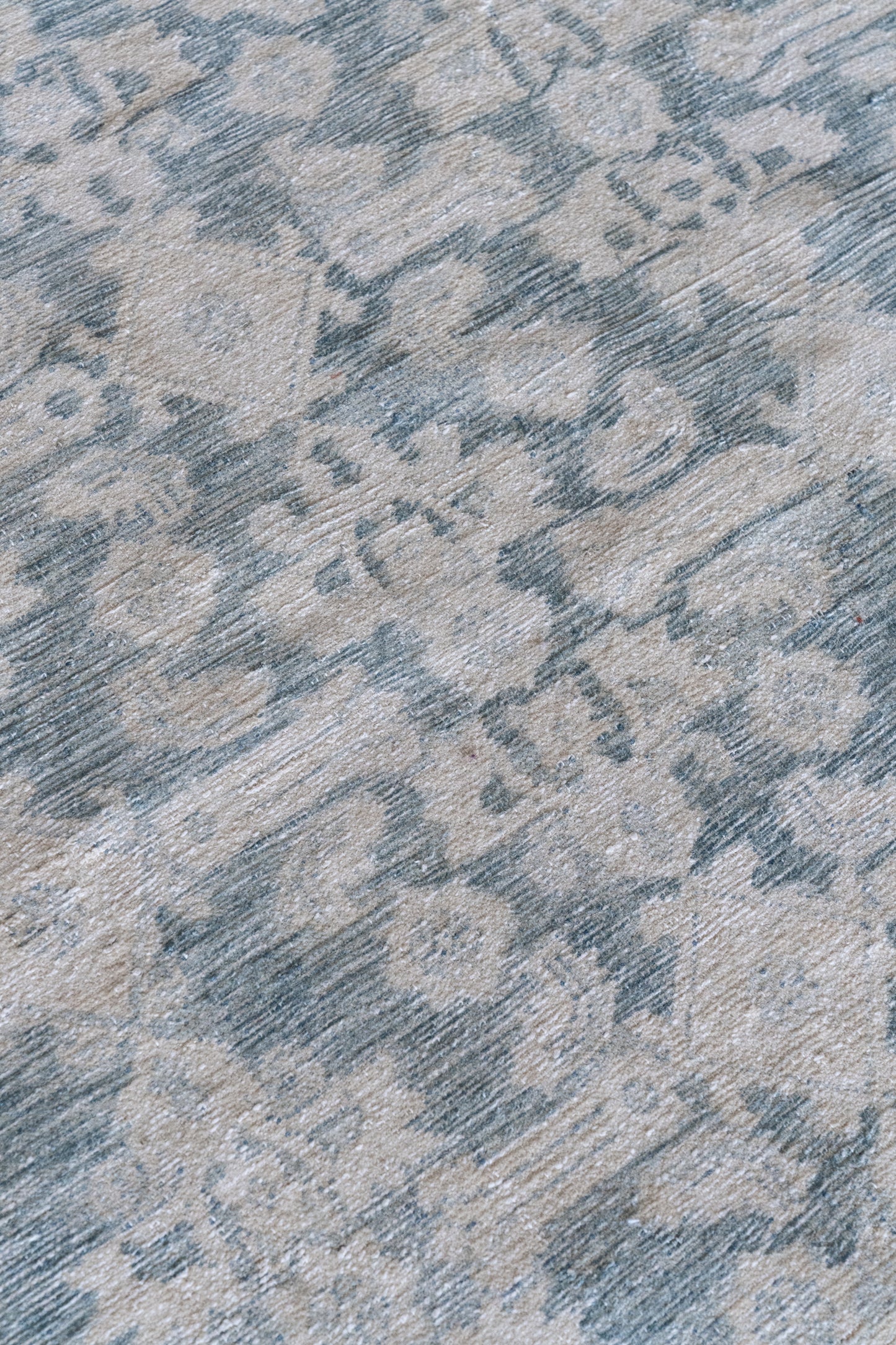 District-Loom-Vintage-Malayer-Scatter-Rug-Stillwater-Detail