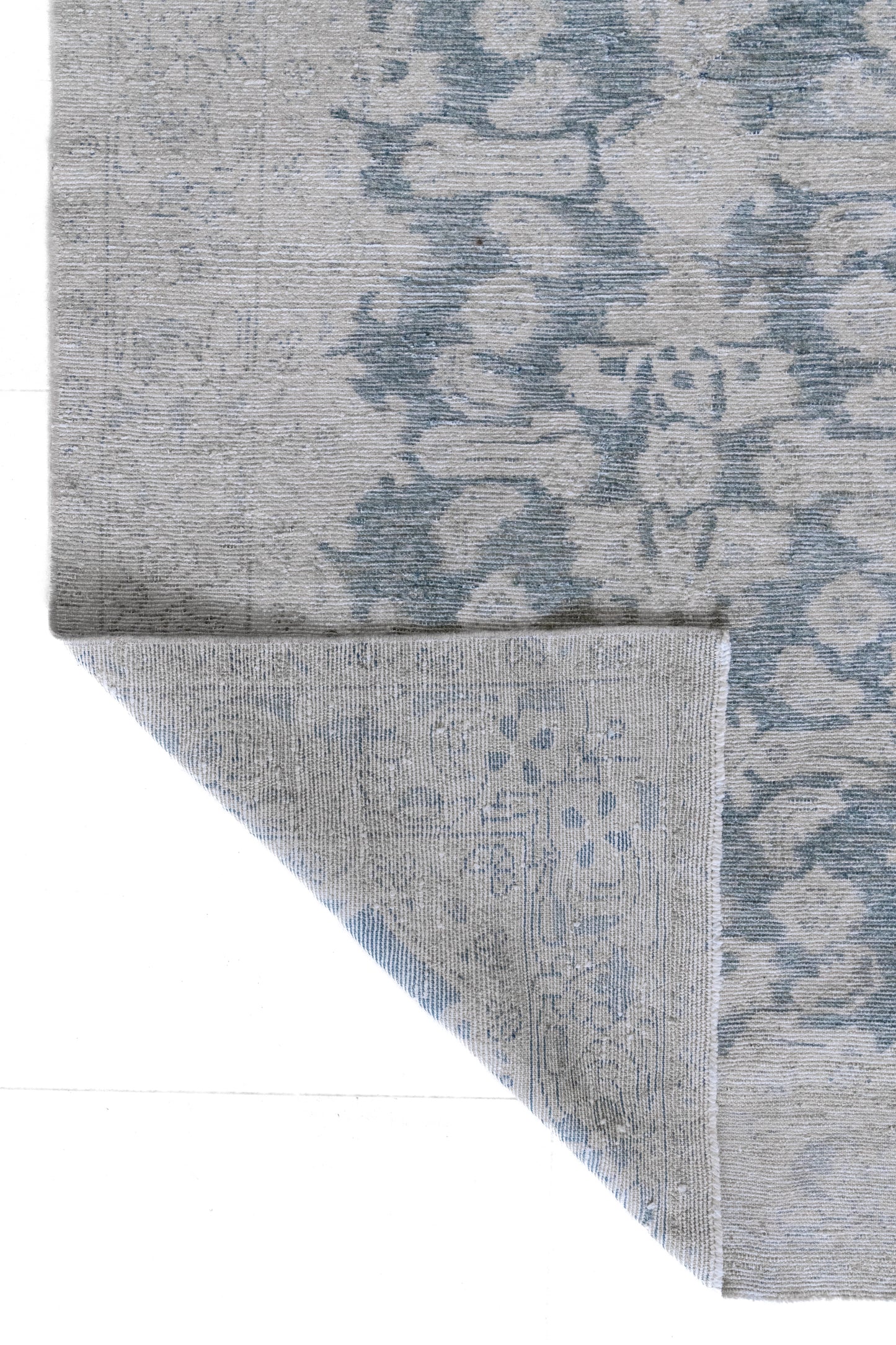 District-Loom-Vintage-Malayer-Scatter-Rug-Stillwater-Folded-Corner