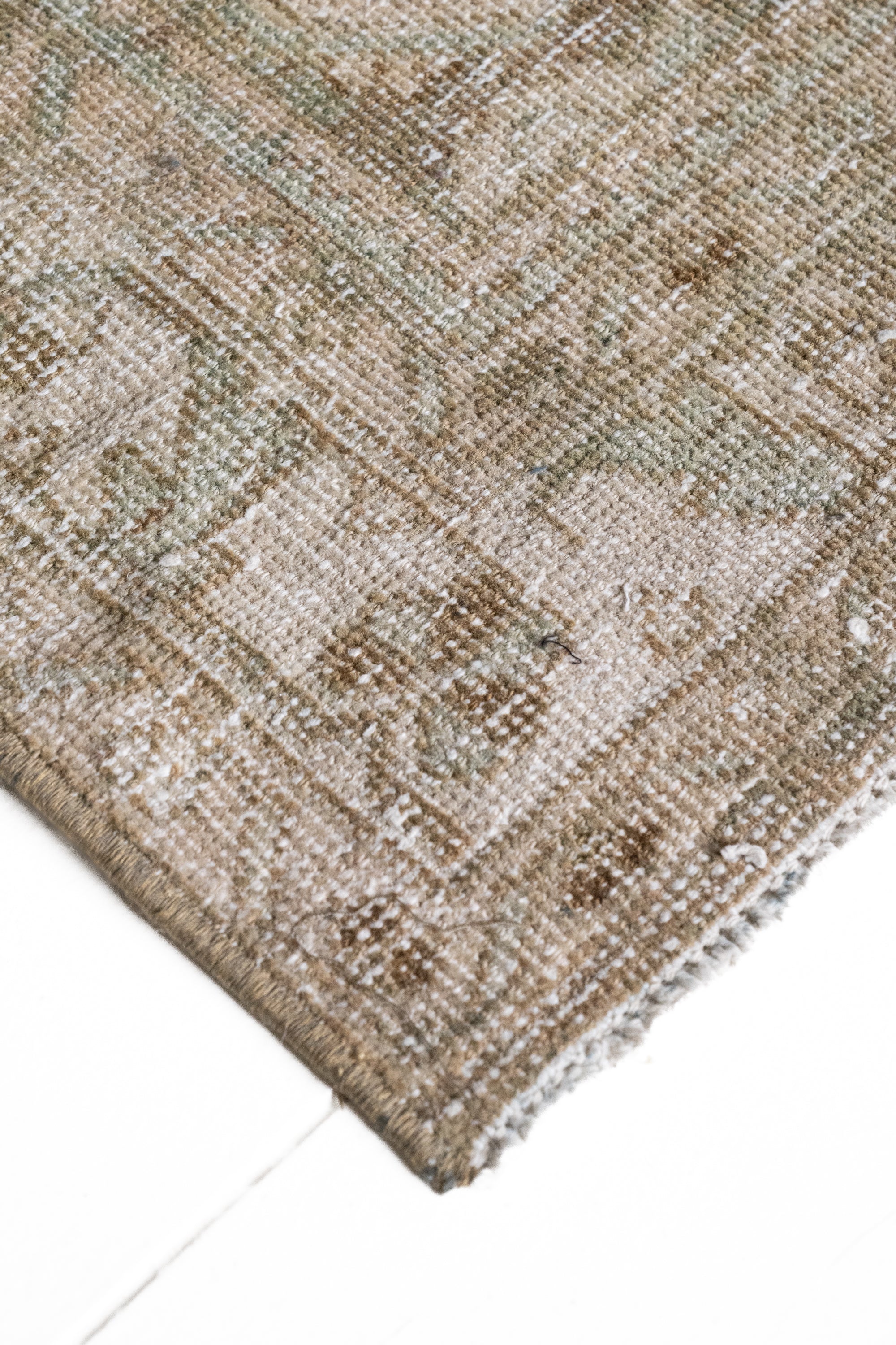 District-Loom-Vintage-Runner-Rug-Pinchot-Corner-Angle