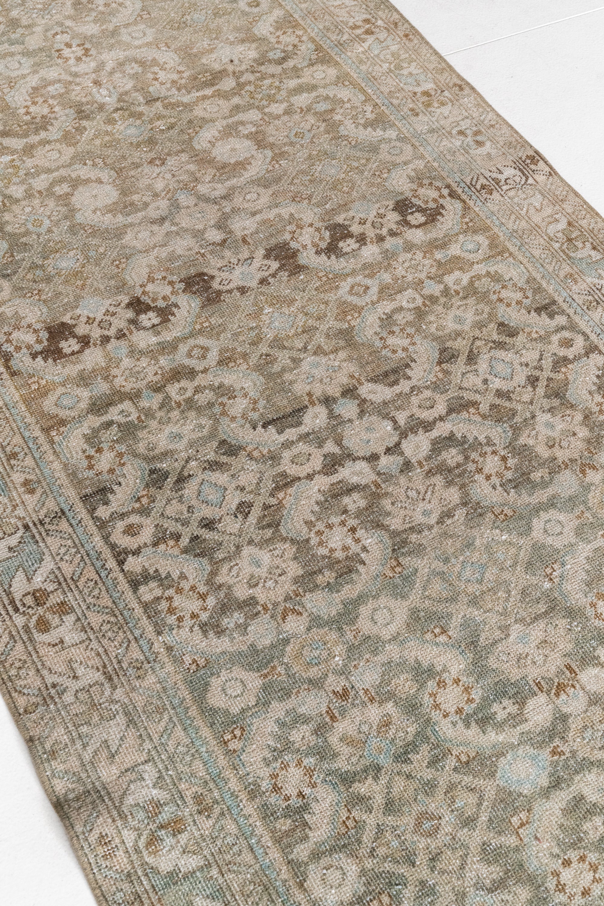 District-Loom-Vintage-Runner-Rug-Pinchot-Detail-Motif