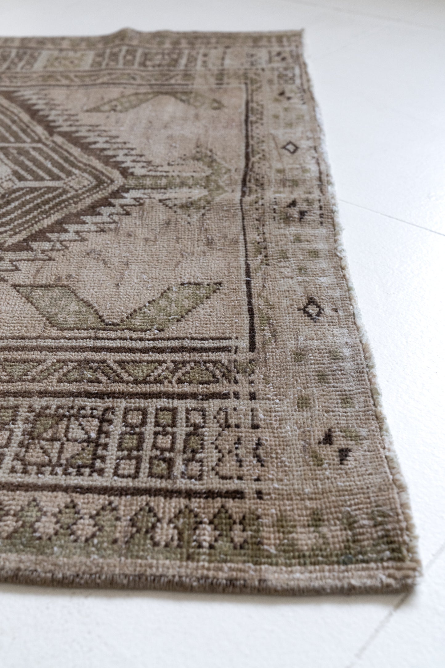 District-Loom-Vintage-Sarab-Runner-Rug-Lockhorn