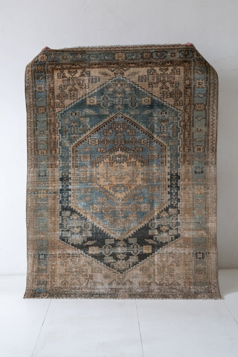 District-Loom-Vintage-Scatter-Rug-Detail-Vertical-View