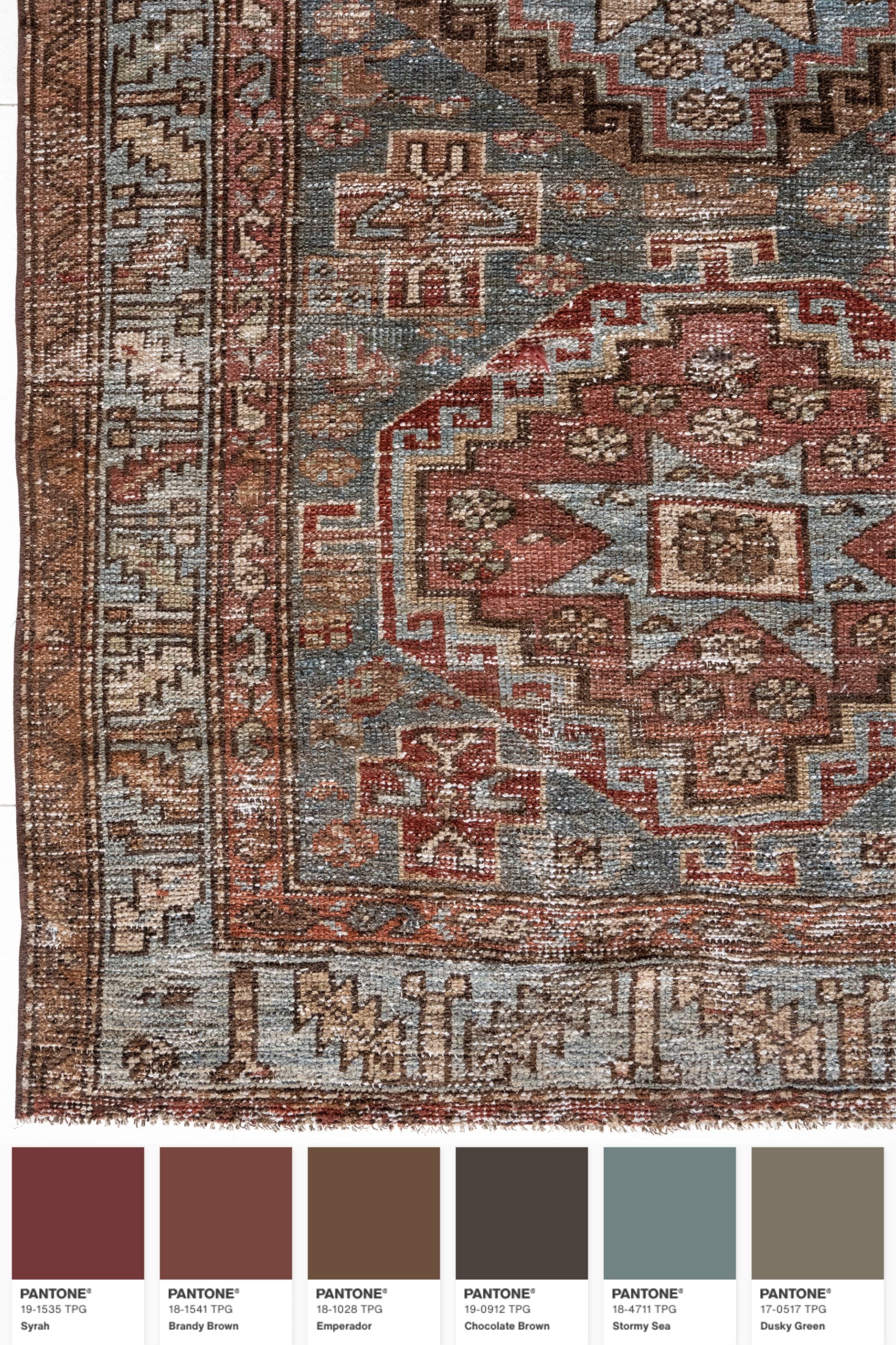 District-Loom-Vintage-Scatter-Rug-Laurel