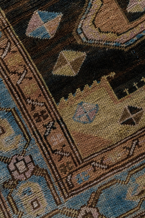 District-Loom-Vintage-Scatter-Rug-Norris-Detail