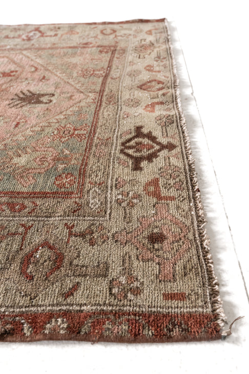 District-Loom-Vintage-Scatter-Rug-Pierra-Edge-Binding-Detail