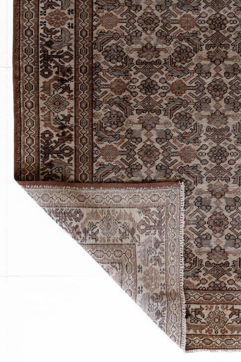 District-Loom-Vintage-Tabriz-Scatter-Rug-Niobe-Corner-Flip