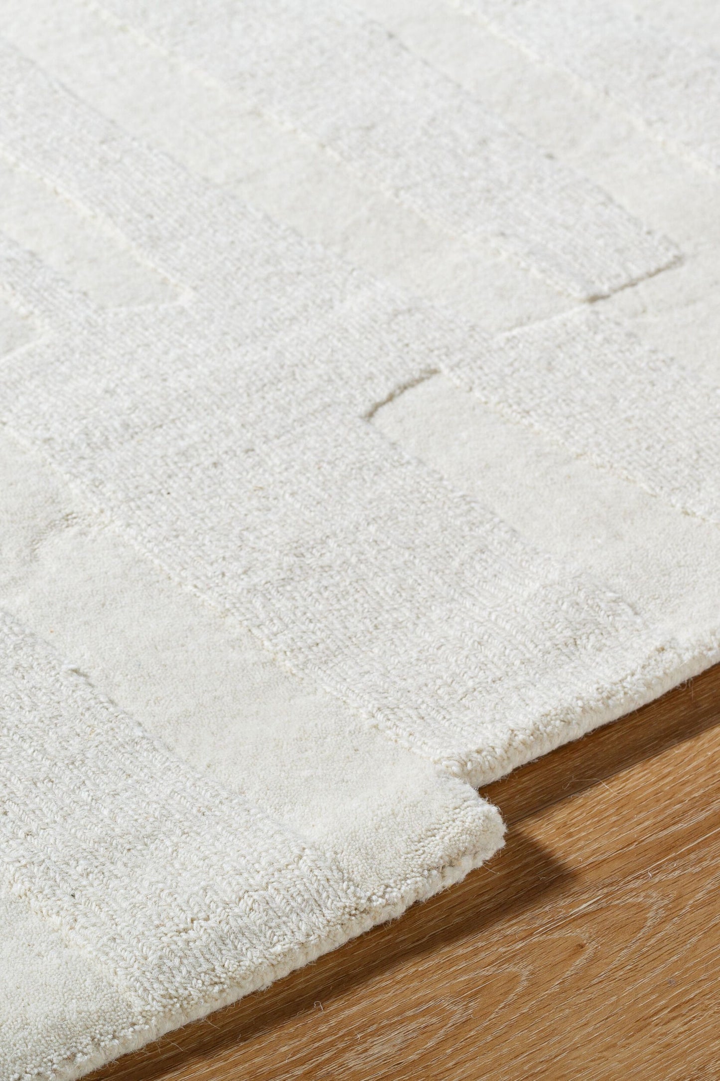 District Loom Modern hand tufted rug Mystique