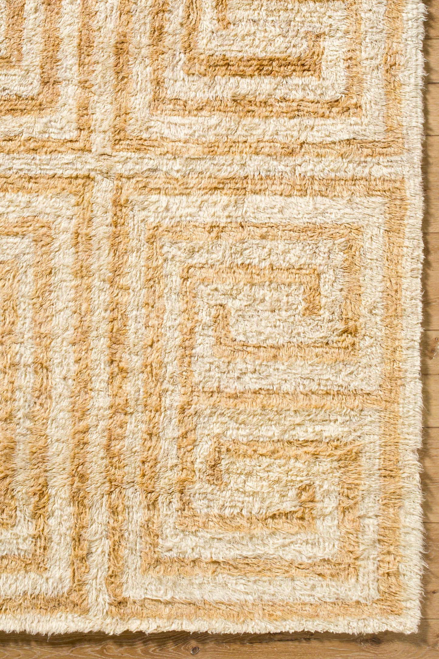District Loom Modern hand knotted Moroccan Beni Ourain rug 005