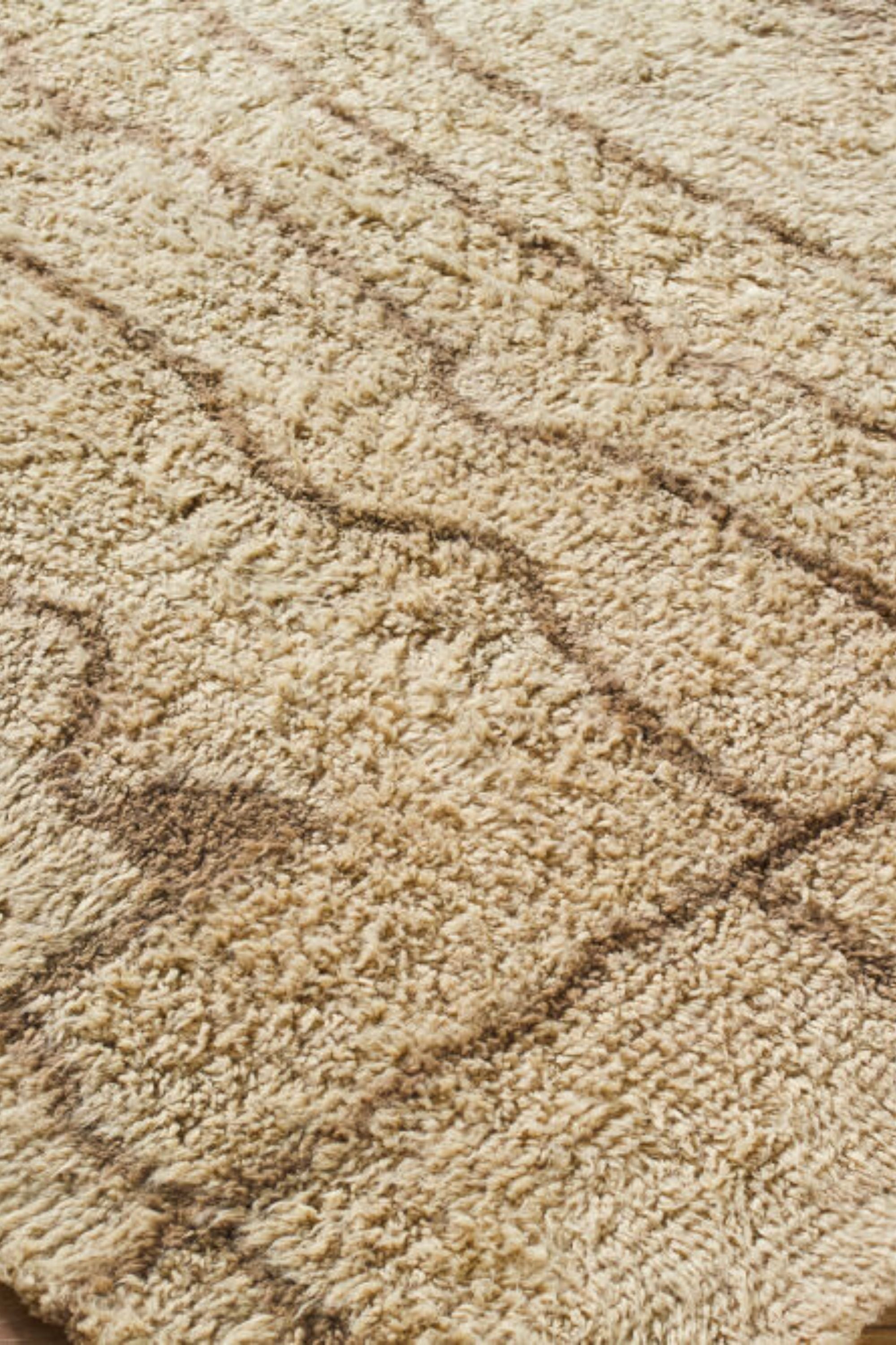 District Loom Modern hand knotted Moroccan Beni Rug 013