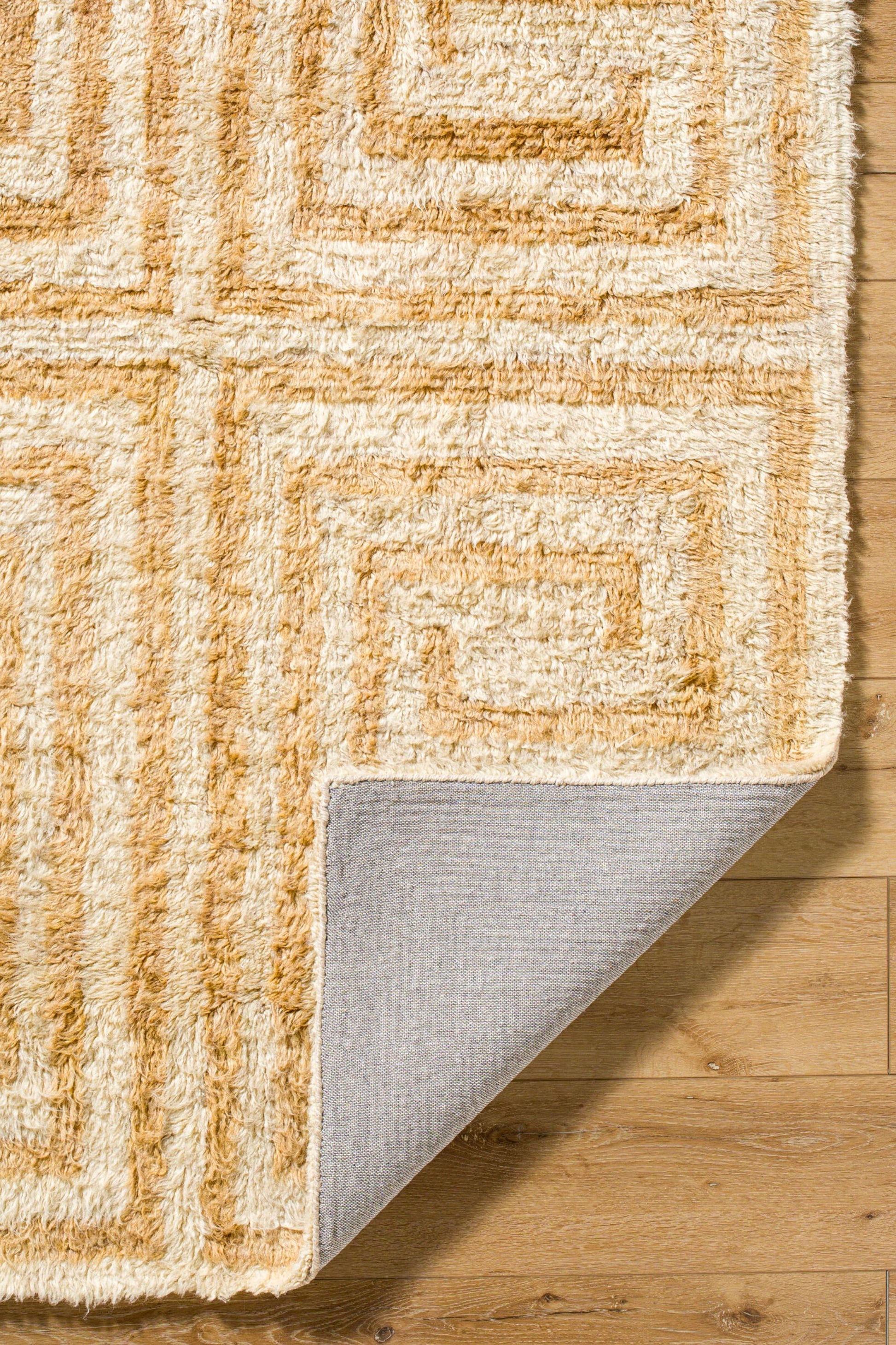 District Loom Modern hand knotted Moroccan Beni Ourain rug 005