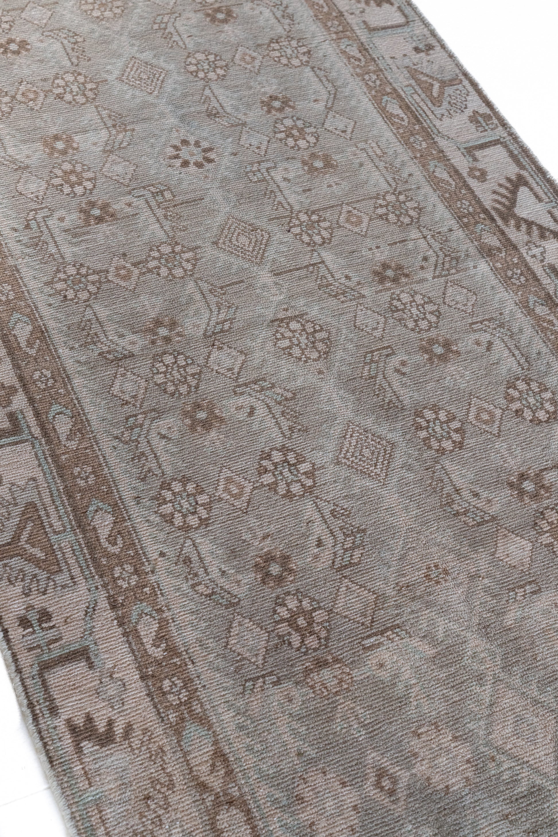 District Loom-Vintage-Malayer-Runner-Rug-Lolo-Detail