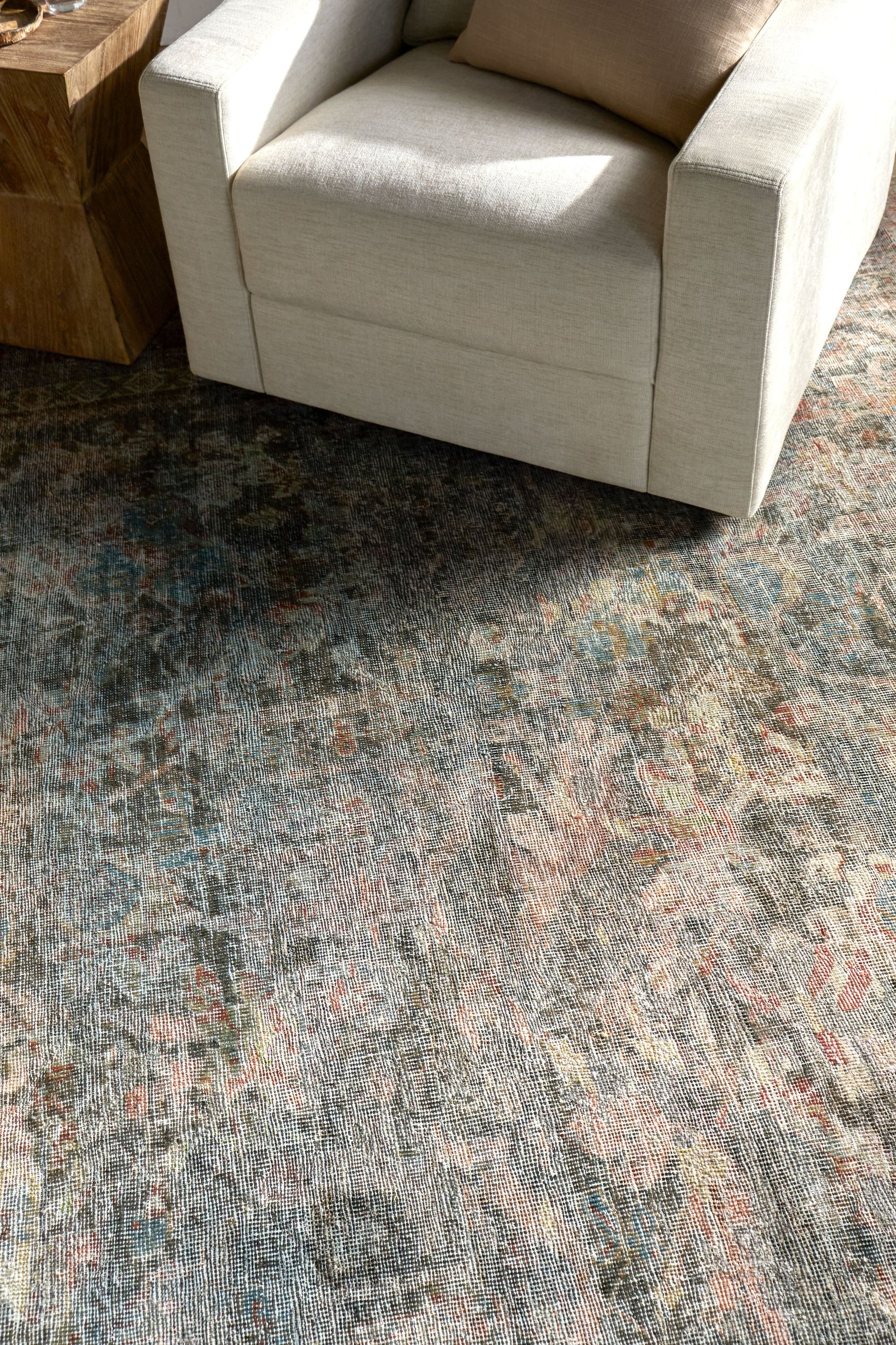  District Loom Vintage Turkish Area Rug Luca