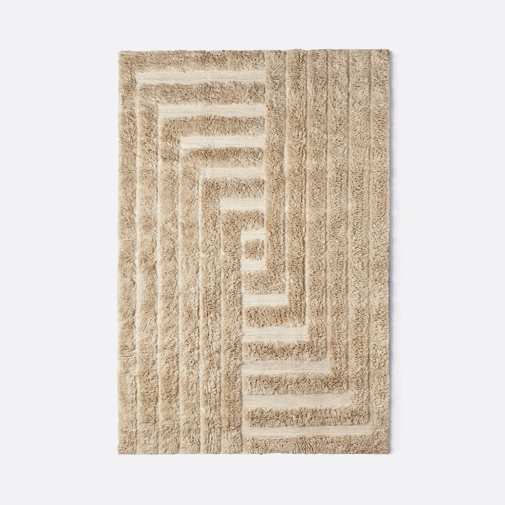 Shaggy Labyrinth Beige Rug – District Loom